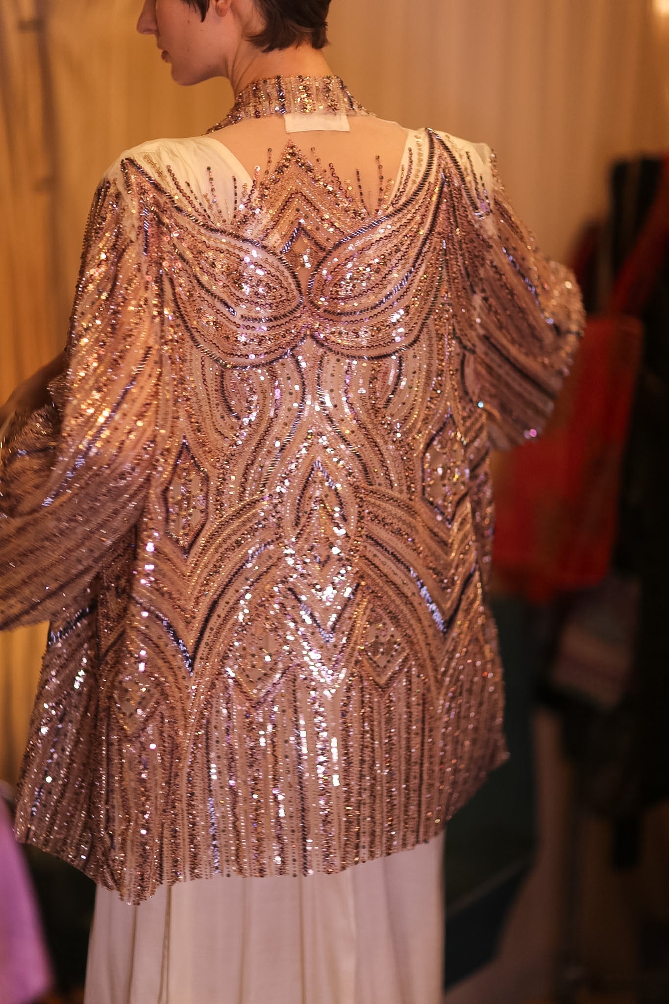 HEAVY SEQUIN EMBROIDERED SILK SHORT KIMONO WHITE FAIRY - MOMO STUDIO BERLIN - Berlin Concept Store - sustainable & ethical fashion