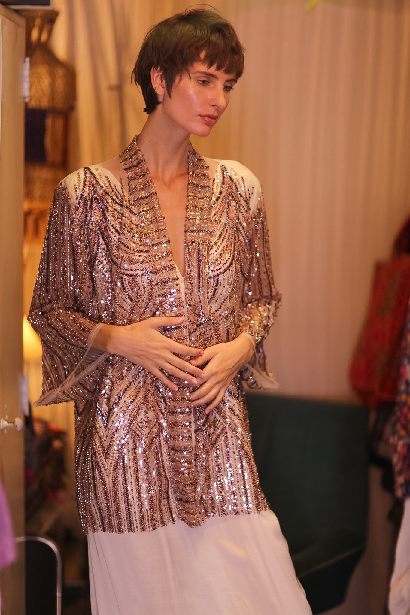 HEAVY SEQUIN EMBROIDERED SILK SHORT KIMONO WHITE FAIRY - MOMO STUDIO BERLIN - Berlin Concept Store - sustainable & ethical fashion