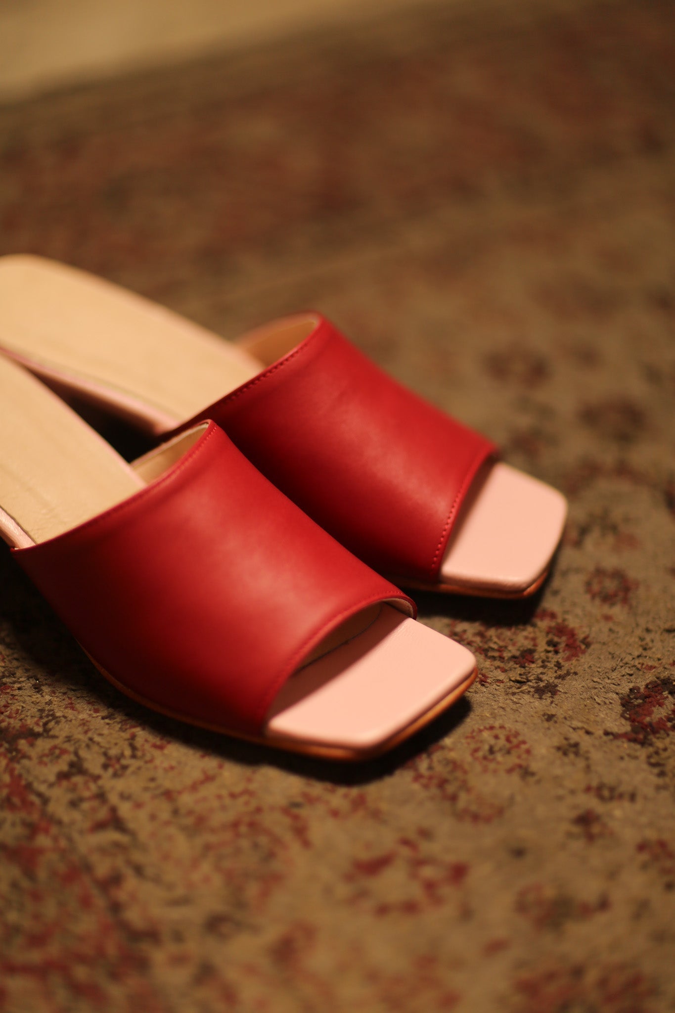 HEELED LEATHER MULES LORIN RED PINK - MOMO STUDIO BERLIN - Berlin Concept Store - sustainable & ethical fashion