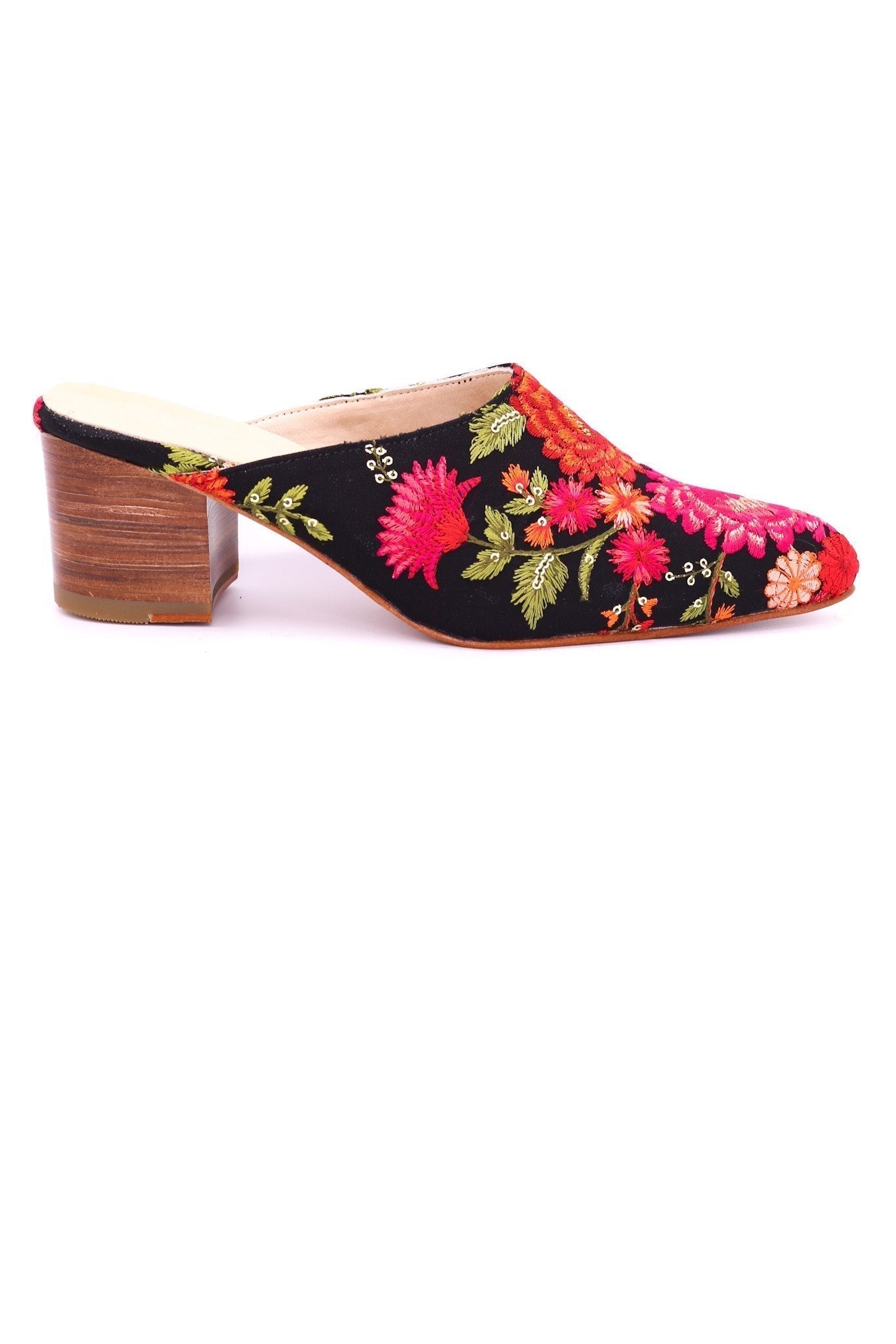 HEELED MULES EMBROIDERED X ANTHROPOLOGIE - MOMO STUDIO BERLIN - Berlin Concept Store - sustainable & ethical fashion