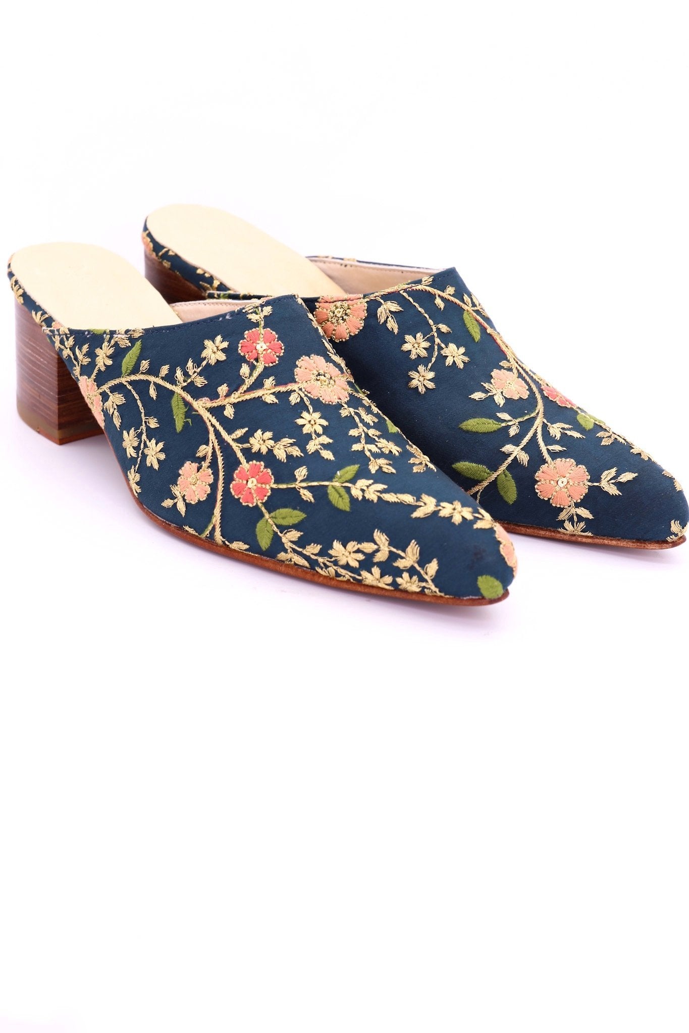 HEELED MULES EMBROIDERED X ANTHROPOLOGIE - MOMO STUDIO BERLIN - Berlin Concept Store - sustainable & ethical fashion