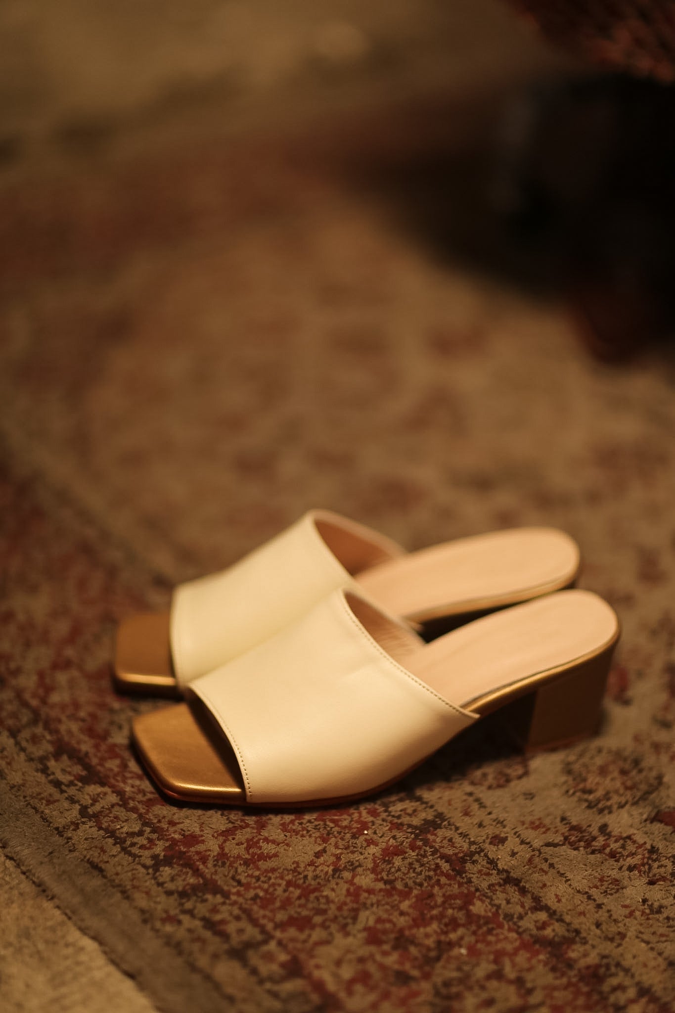 HEELED MULES LORIN CREAM GOLD - MOMO STUDIO BERLIN - Berlin Concept Store - sustainable & ethical fashion