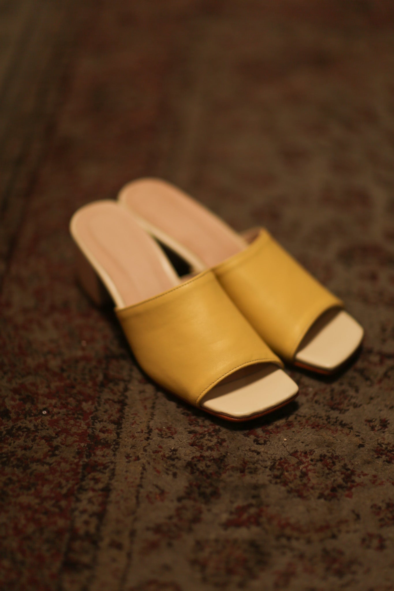 HEELED MULES LORIN YELLOW CREAM - MOMO STUDIO BERLIN - Berlin Concept Store - sustainable & ethical fashion