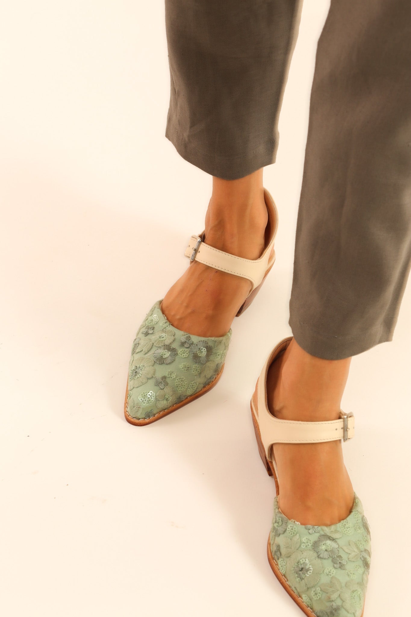 HEELED WESTERN SANDALS EVIN - MOMO STUDIO BERLIN - Berlin Concept Store - sustainable & ethical fashion