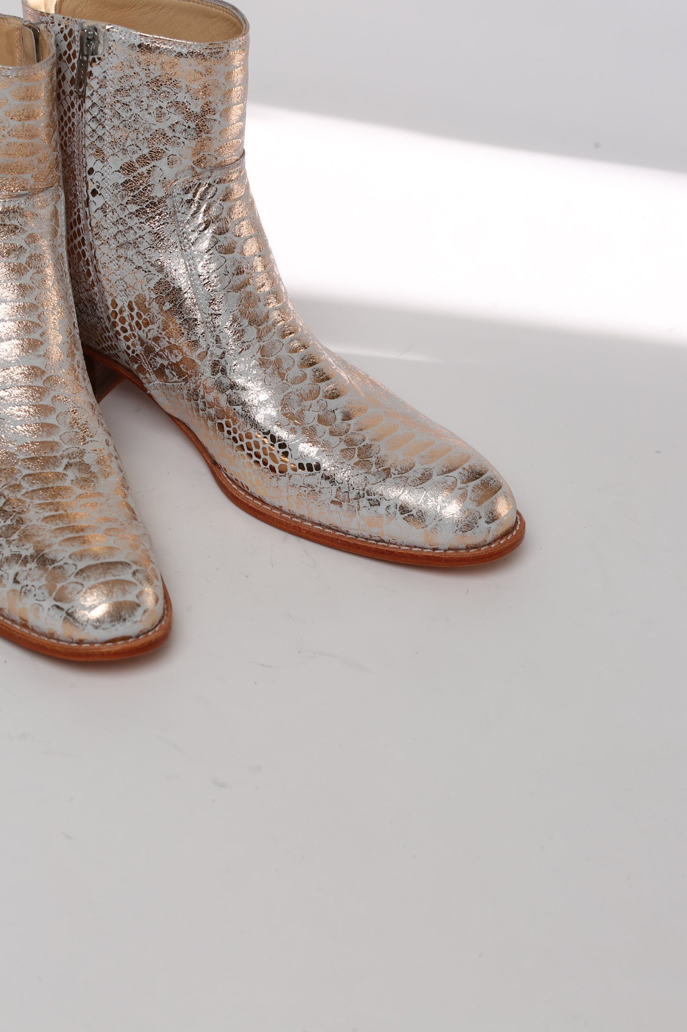 IAN SNAKE PRINT SILVER BOOTS - MOMO STUDIO BERLIN - Berlin Concept Store - sustainable & ethical fashion