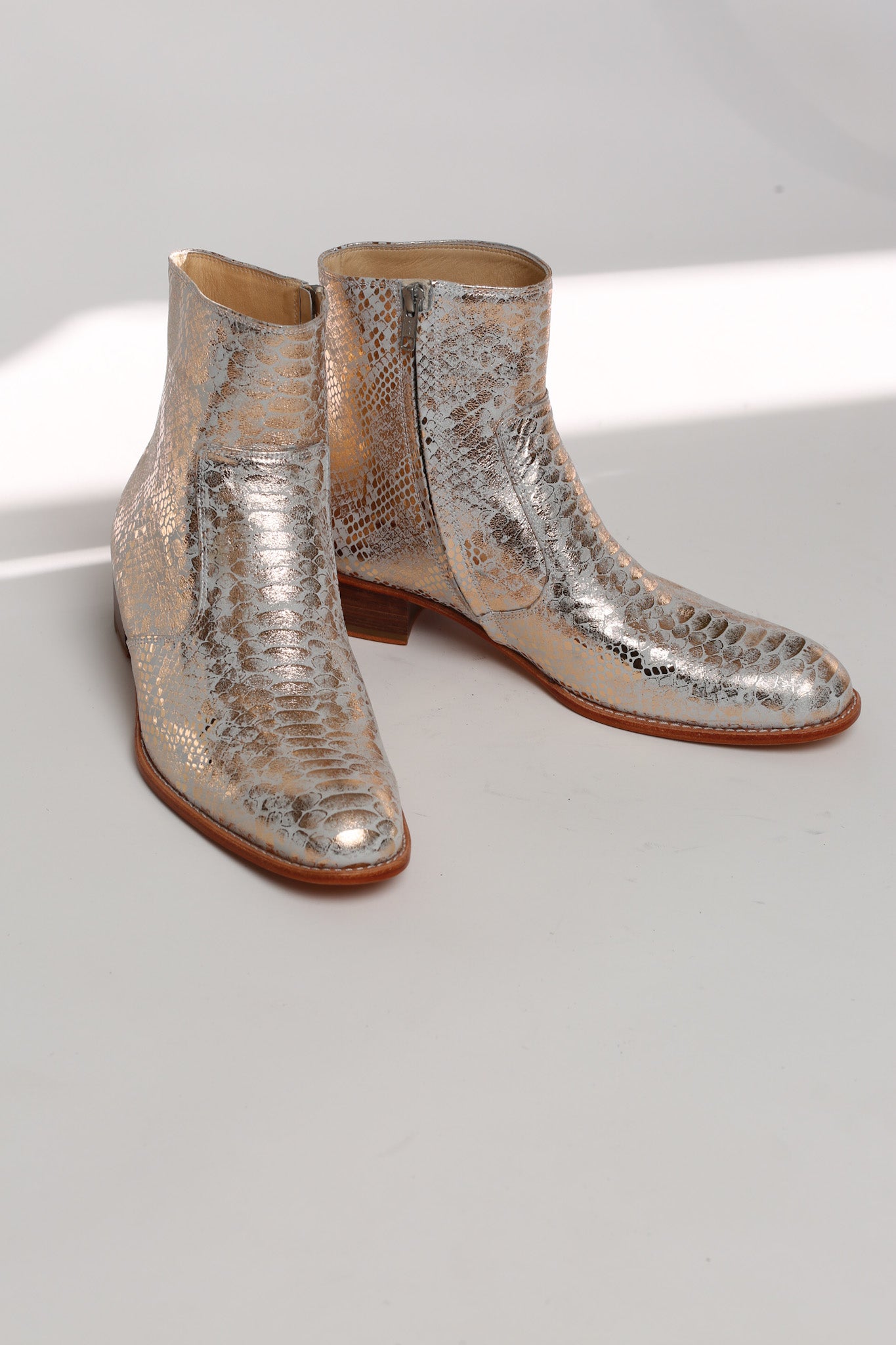 IAN SNAKE PRINT SILVER BOOTS - MOMO STUDIO BERLIN - Berlin Concept Store - sustainable & ethical fashion