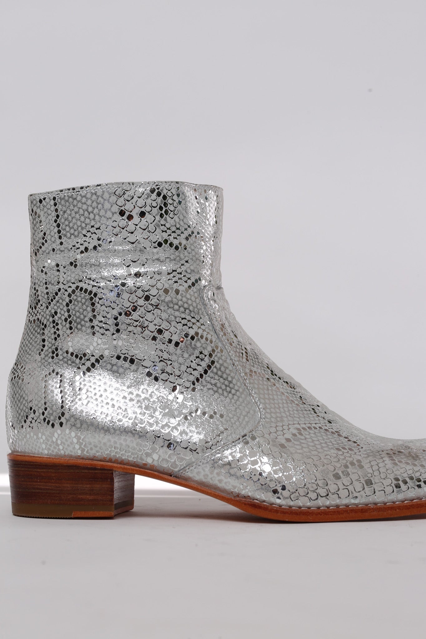 IAN SNAKE PRINT SILVER BOOTS - MOMO STUDIO BERLIN - Berlin Concept Store - sustainable & ethical fashion
