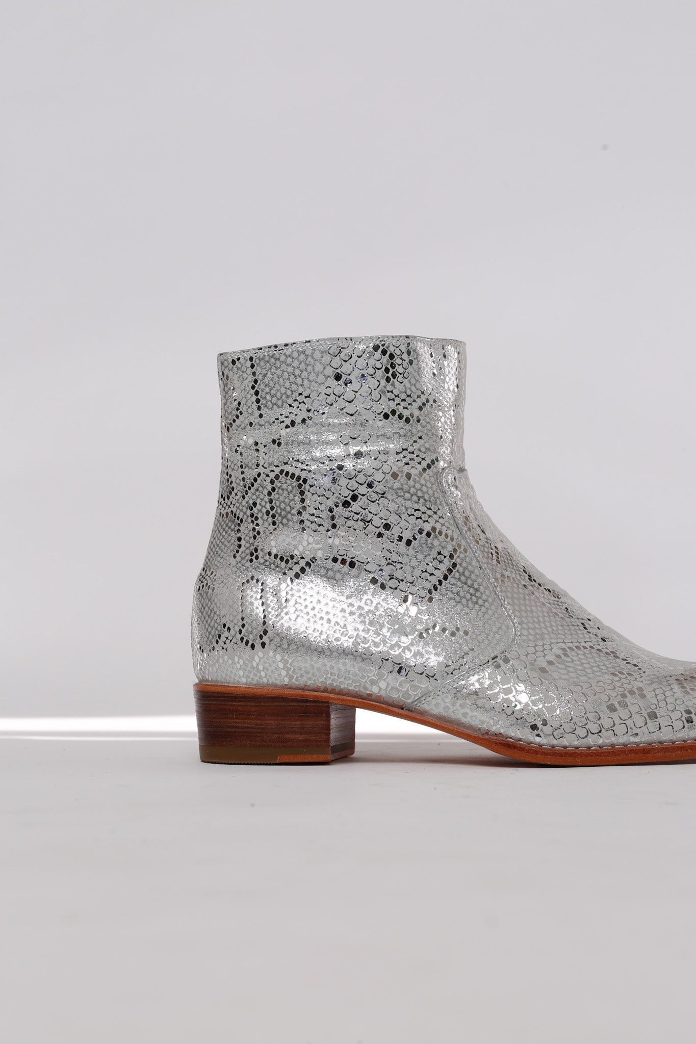 IAN SNAKE PRINT SILVER BOOTS - MOMO STUDIO BERLIN - Berlin Concept Store - sustainable & ethical fashion