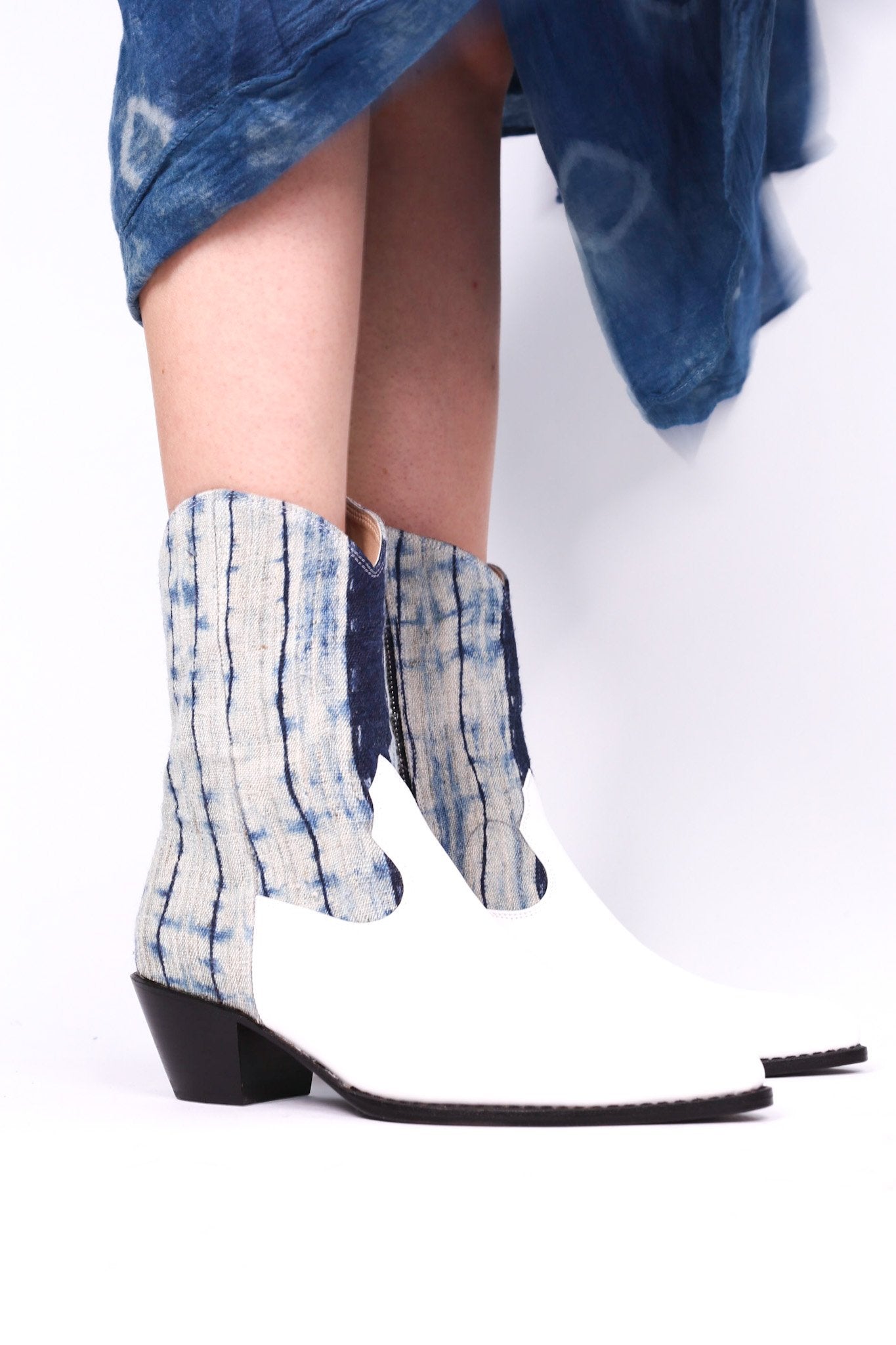 INDIGO HEMP LEATHER BOOTS DAKOTA - MOMO STUDIO BERLIN - Berlin Concept Store - sustainable & ethical fashion