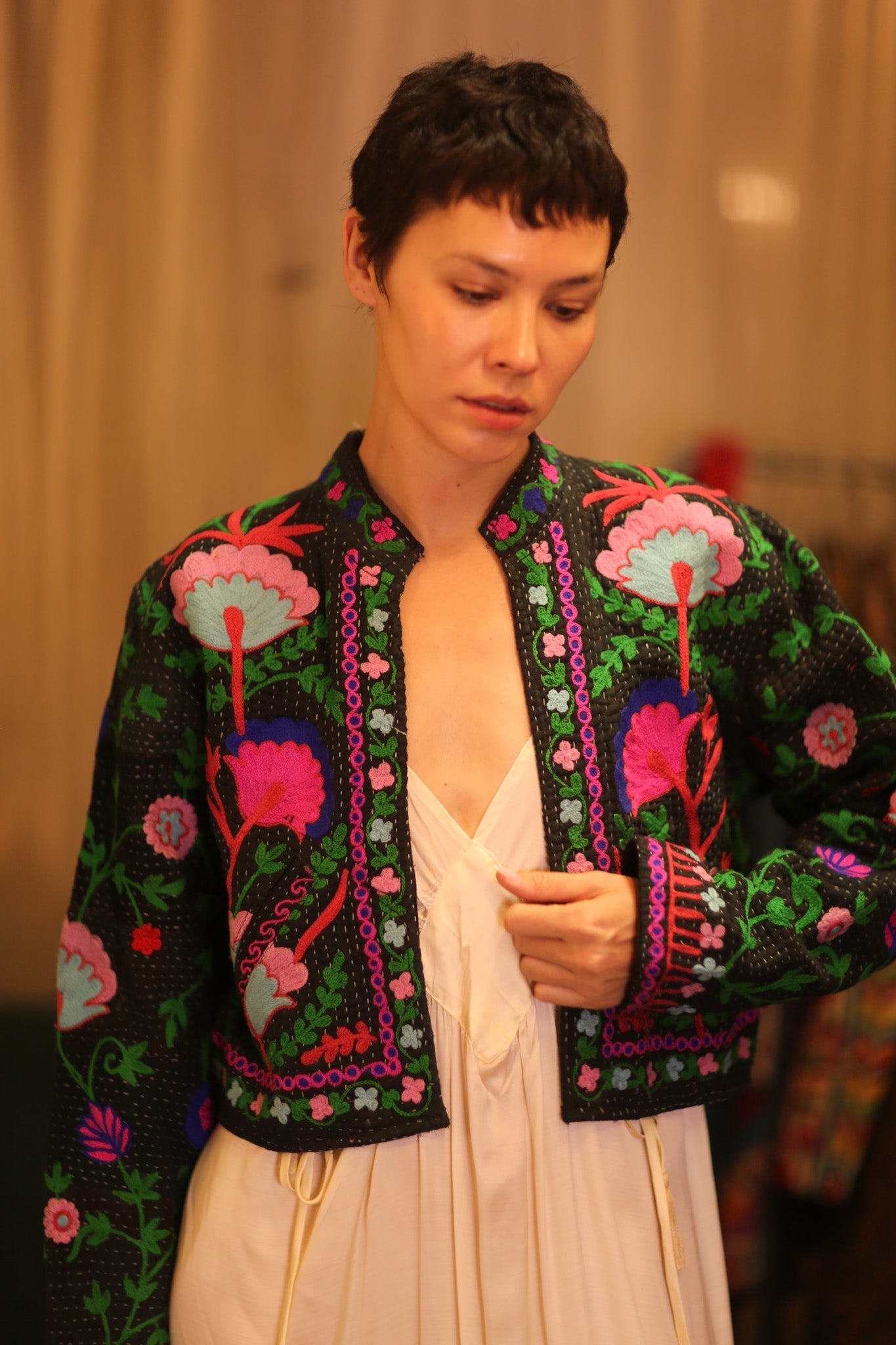 INGRID EMBROIDERED SHORT JACKET PANNWE - MOMO STUDIO BERLIN - Berlin Concept Store - sustainable & ethical fashion