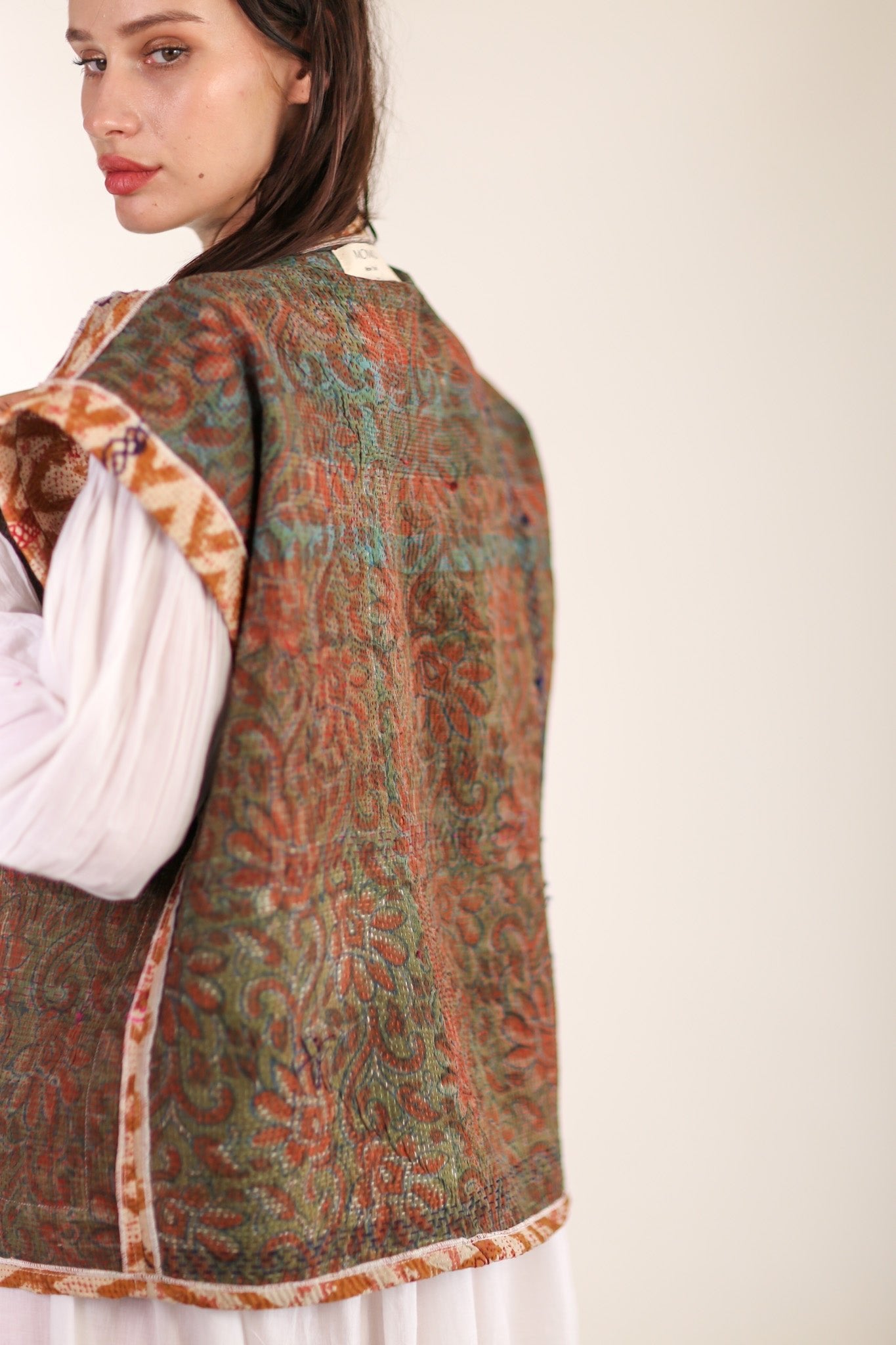 KANTHA COTTON VEST WISUSA - MOMO STUDIO BERLIN - Berlin Concept Store - sustainable & ethical fashion