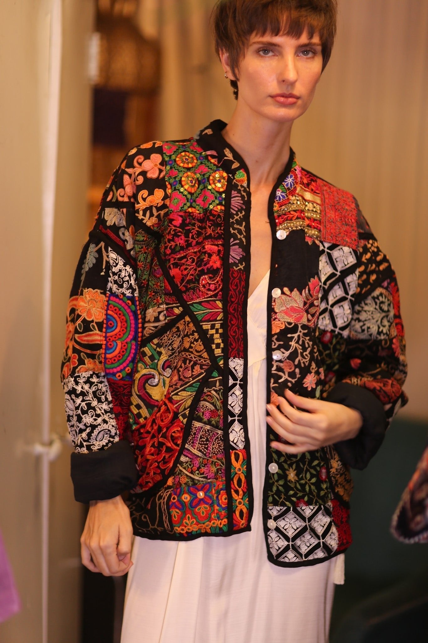 KANTHA JACKET EMBROIDERED PATCHWORK PATTERN EMPRESS - MOMO STUDIO BERLIN - Berlin Concept Store - sustainable & ethical fashion