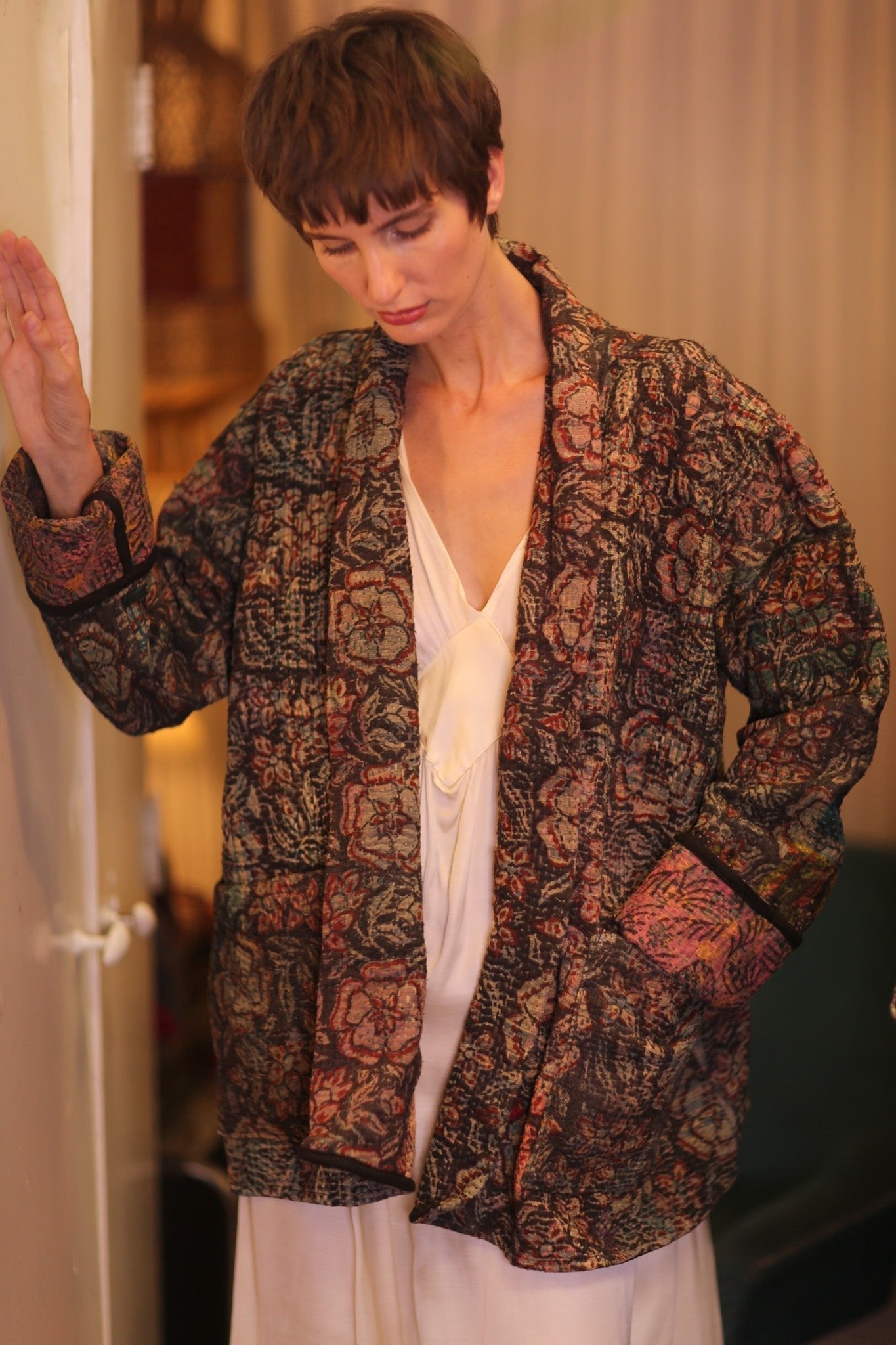 KANTHA JACKET VINTAGE FLOWER FRINE - MOMO STUDIO BERLIN - Berlin Concept Store - sustainable & ethical fashion