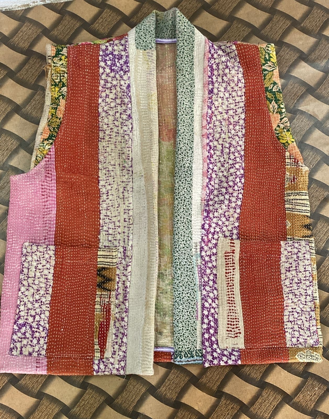 KANTHA QUILT VEST AMIRA - MOMO STUDIO BERLIN - Berlin Concept Store - sustainable & ethical fashion