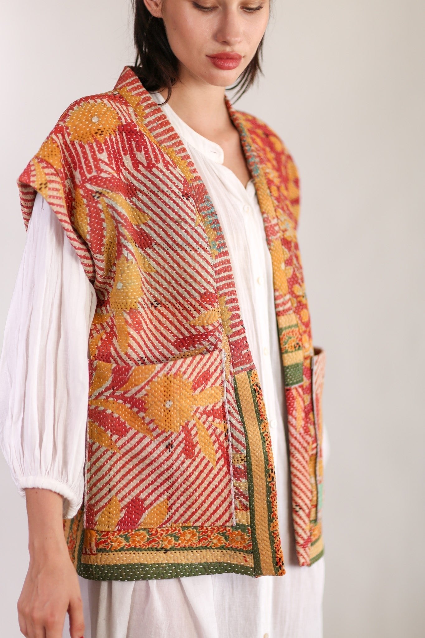 KANTHA QUILT VEST RUISA - MOMO STUDIO BERLIN - Berlin Concept Store - sustainable & ethical fashion