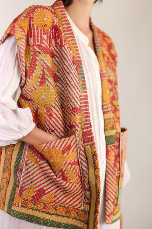 KANTHA QUILT VEST RUISA - MOMO STUDIO BERLIN - Berlin Concept Store - sustainable & ethical fashion