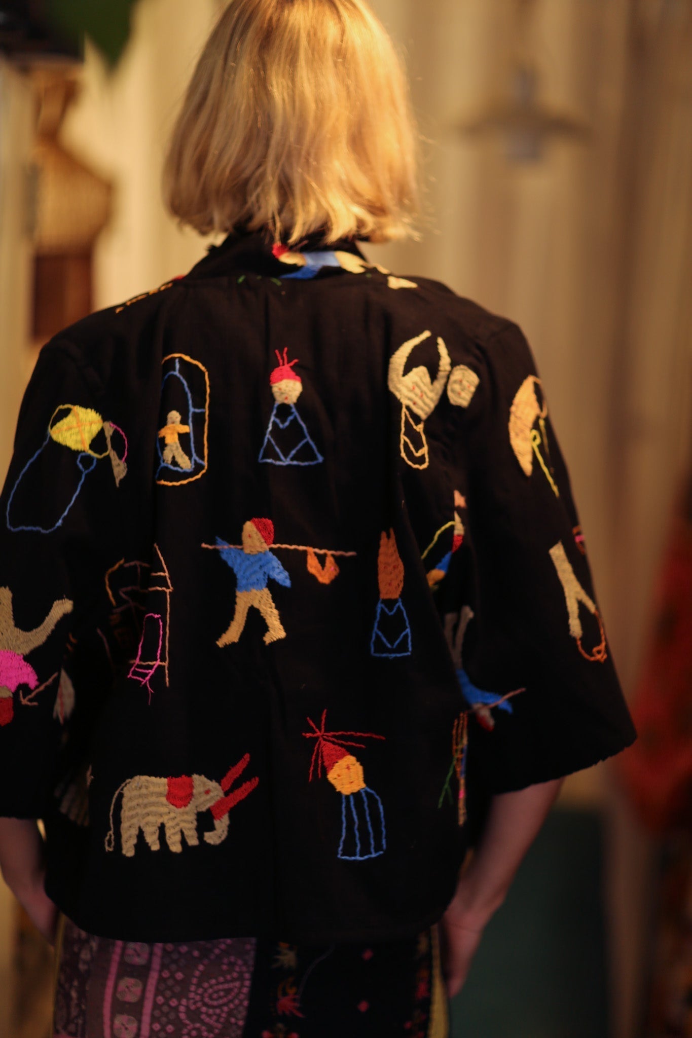 LAOS EMBROIDERED TRIBAL SHORT JACKET - MOMO STUDIO BERLIN - Berlin Concept Store - sustainable & ethical fashion