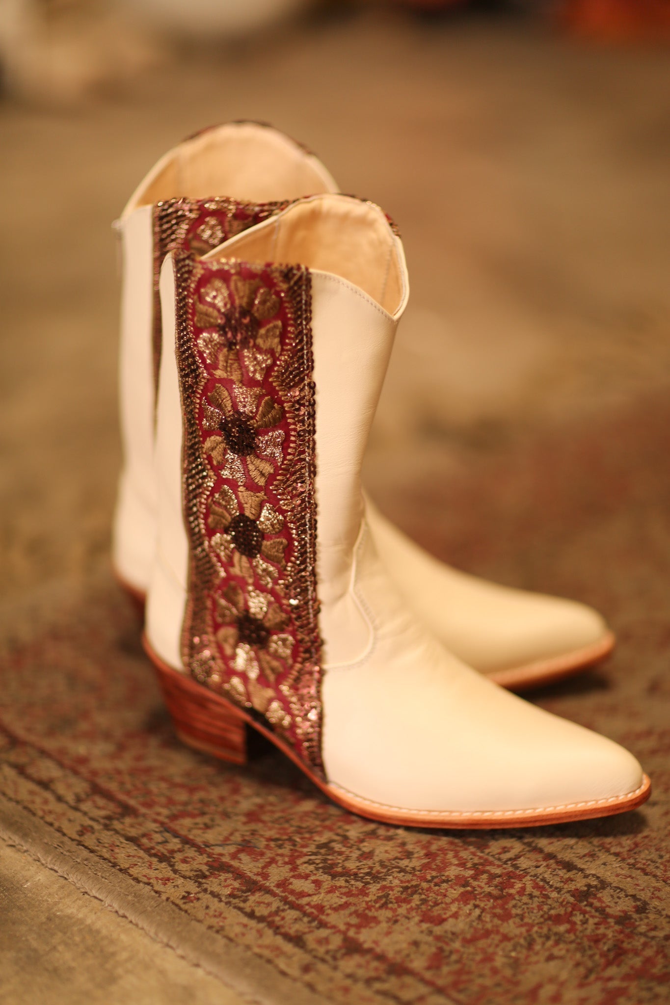 LEATHER BORDER TRIM WESTERN BOOTS LIZOU - MOMO STUDIO BERLIN - Berlin Concept Store - sustainable & ethical fashion