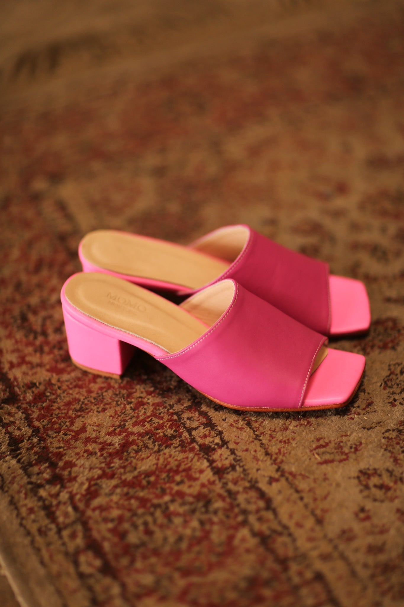 LEATHER HEELED MULES LORIN FUSHIA PINK - MOMO STUDIO BERLIN - Berlin Concept Store - sustainable & ethical fashion