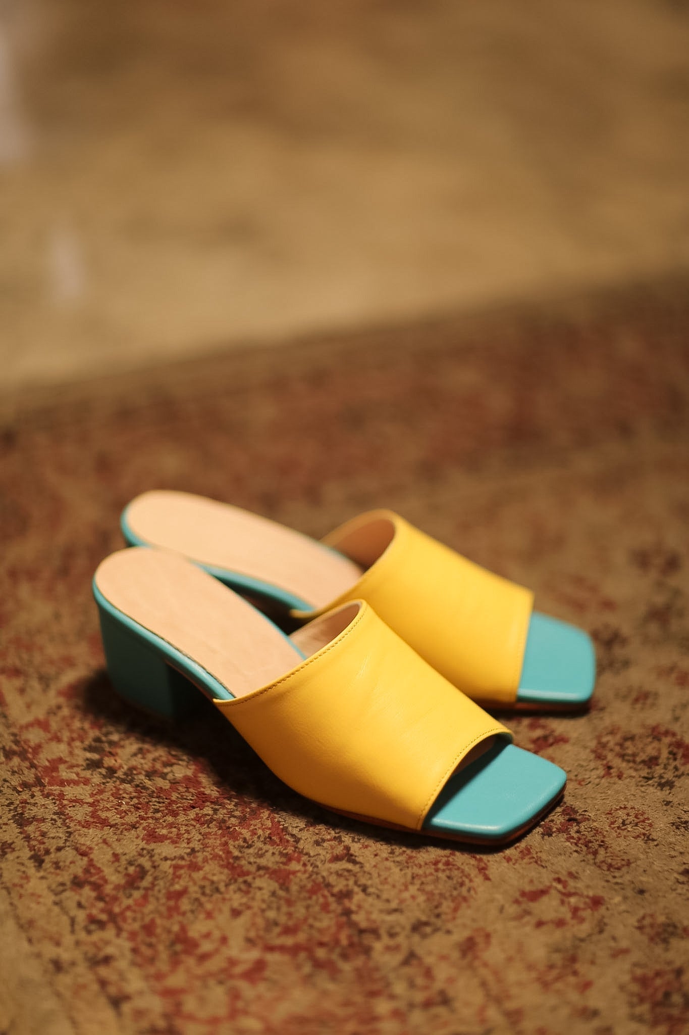 LEATHER HEELED MULES YELLOW TURQUOISE - MOMO STUDIO BERLIN - Berlin Concept Store - sustainable & ethical fashion