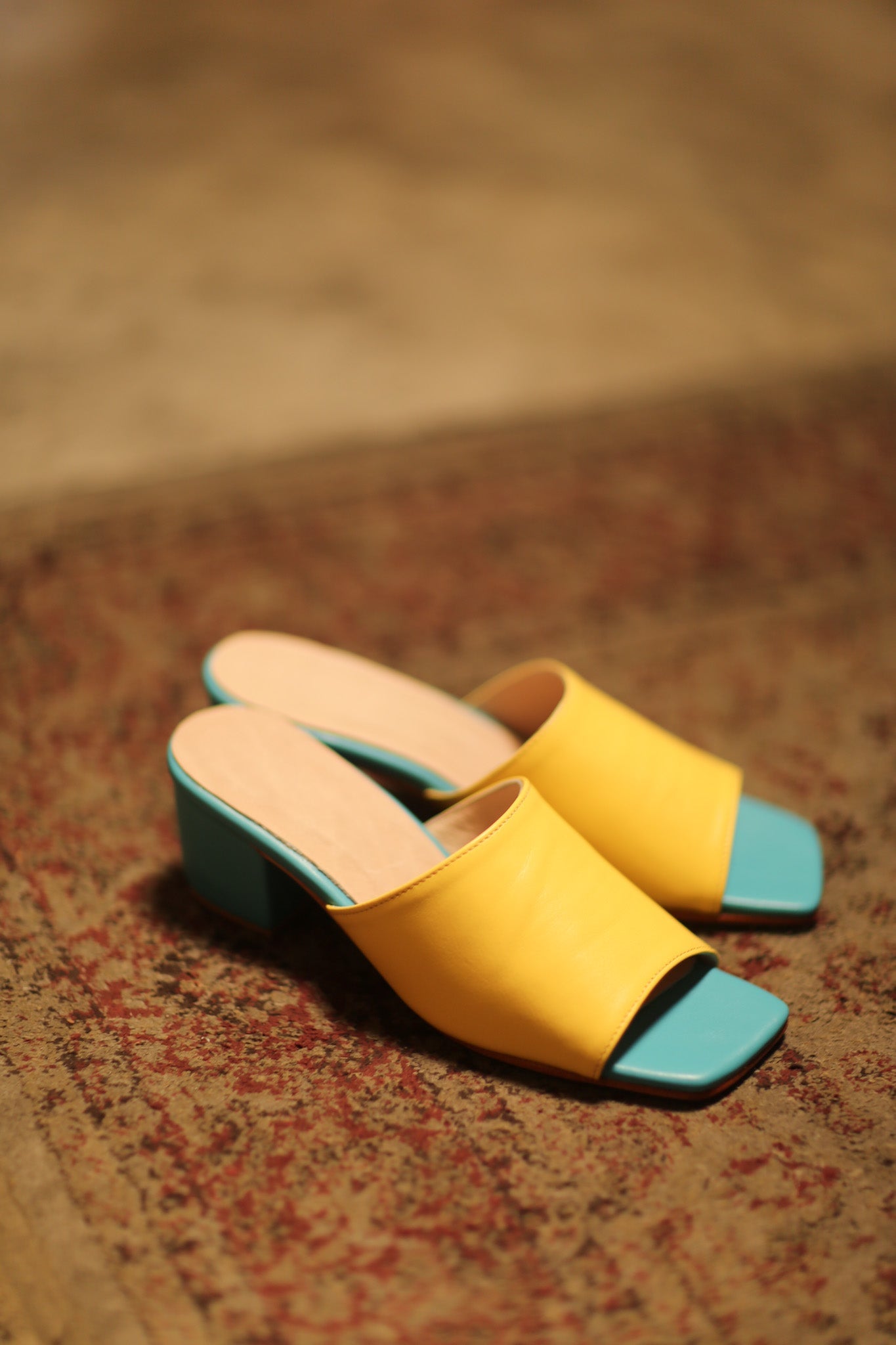 LEATHER HEELED MULES YELLOW TURQUOISE - MOMO STUDIO BERLIN - Berlin Concept Store - sustainable & ethical fashion