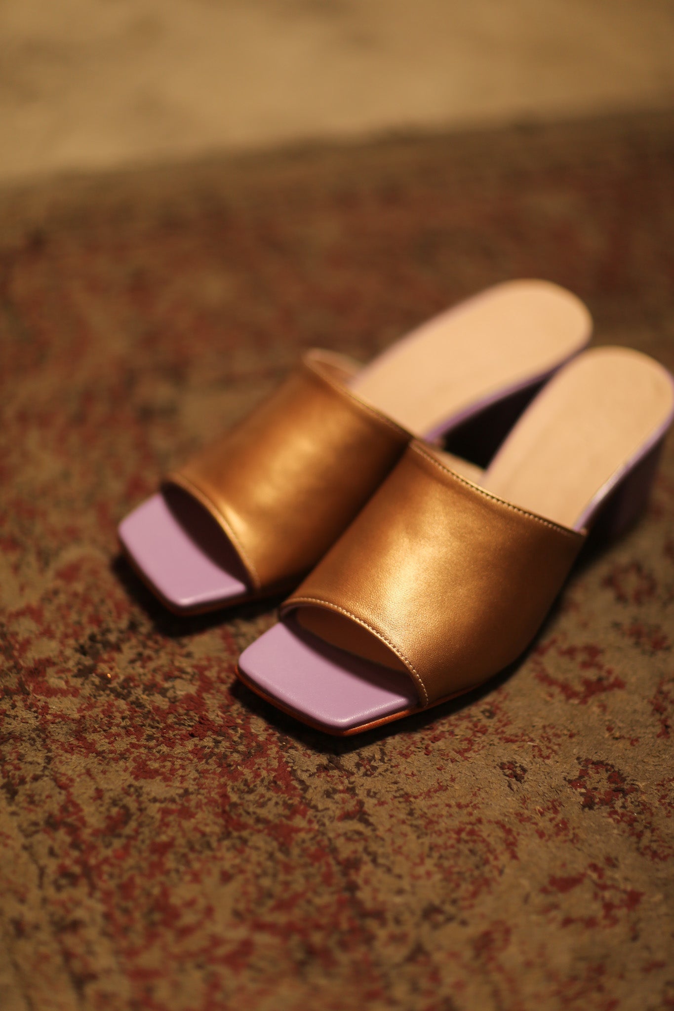 LEATHER MULES LORIN GOLD LAVENDER - MOMO STUDIO BERLIN - Berlin Concept Store - sustainable & ethical fashion
