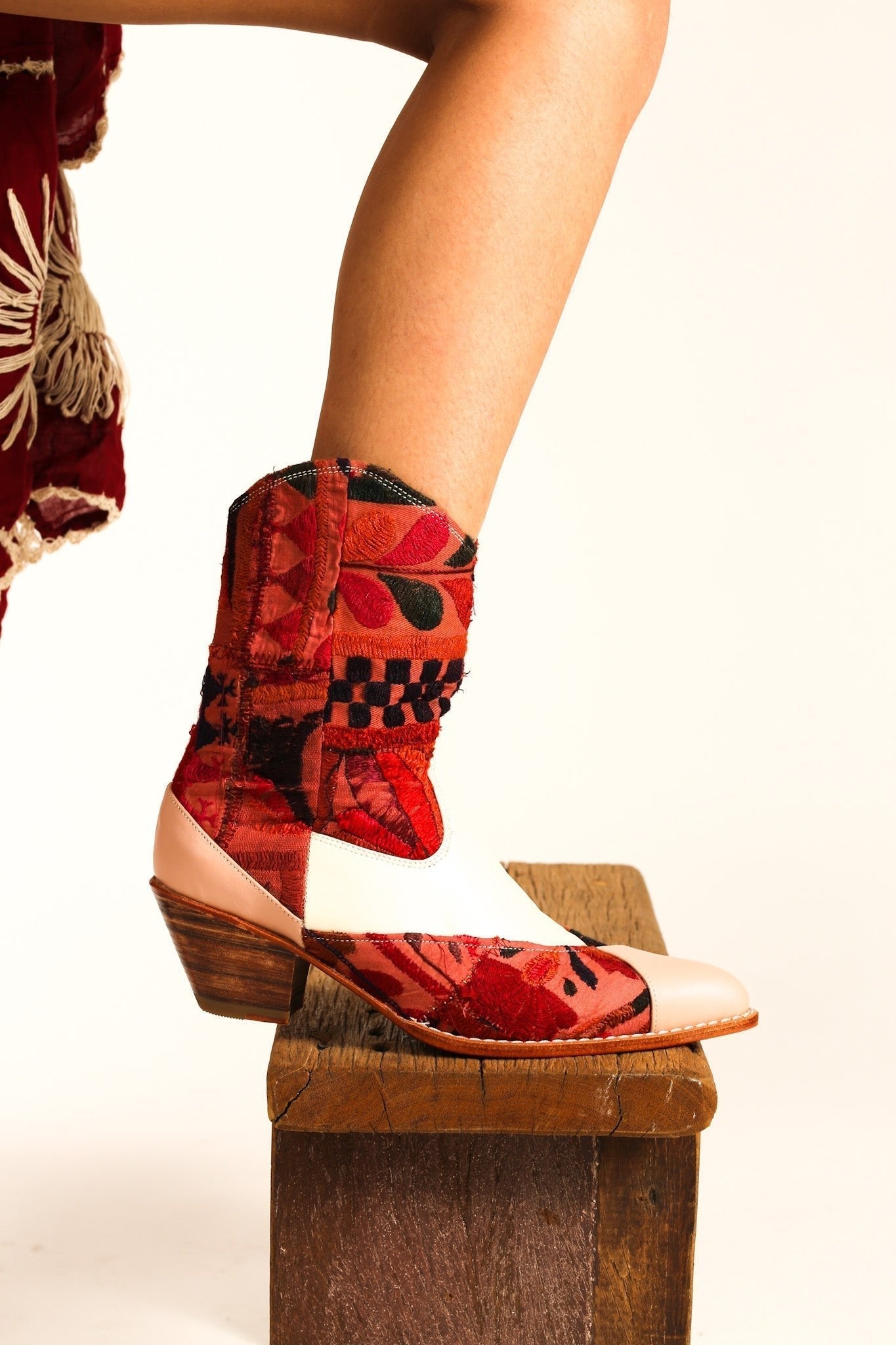 LEATHER PATCHWORK PATCH BOOTS ZAHRA - MOMO STUDIO BERLIN - Berlin Concept Store - sustainable & ethical fashion