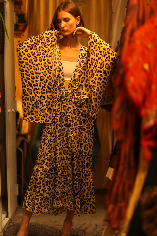 LEO PRINT XXL SILK KIMONO PINA - MOMO STUDIO BERLIN - Berlin Concept Store - sustainable & ethical fashion