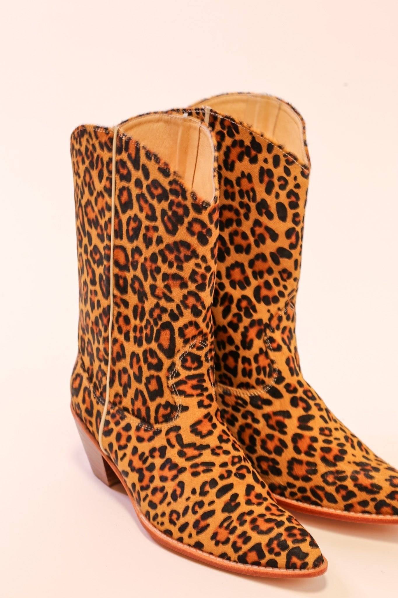 LEOPARD PRINT WESTERN BOOTS MAYA - MOMO STUDIO BERLIN - Berlin Concept Store - sustainable & ethical fashion