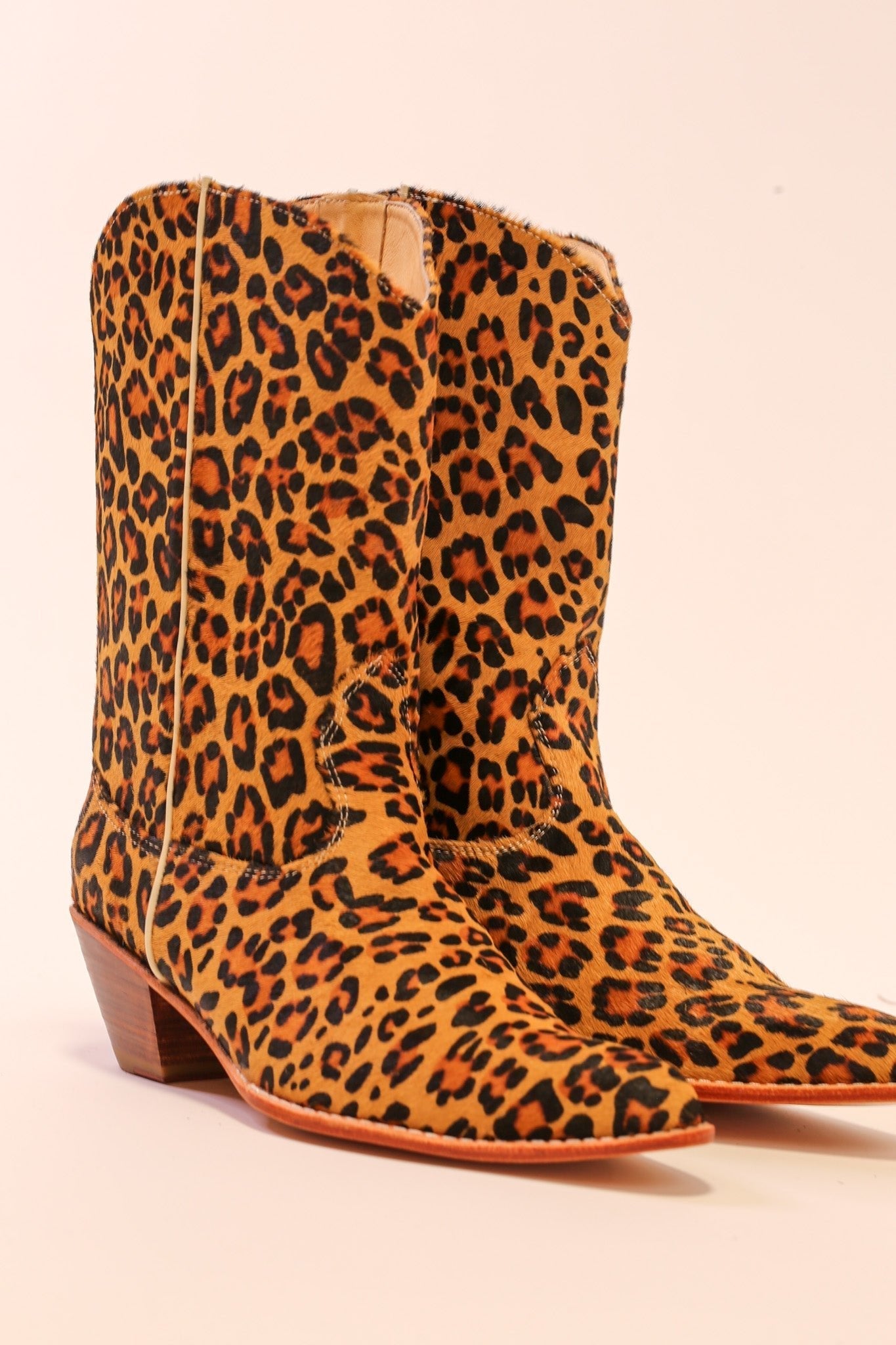 LEOPARD PRINT WESTERN BOOTS MAYA - MOMO STUDIO BERLIN - Berlin Concept Store - sustainable & ethical fashion