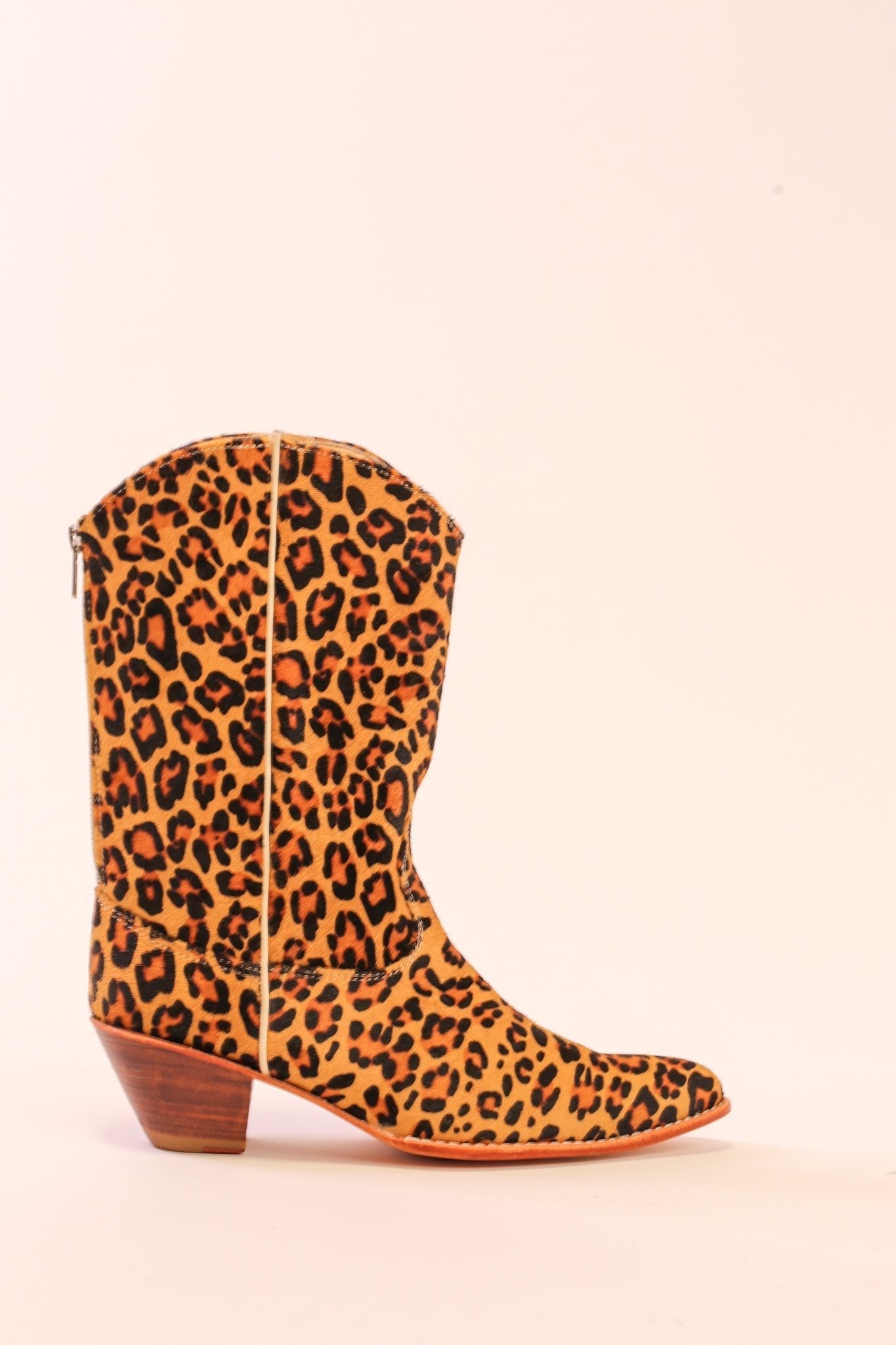 LEOPARD PRINT WESTERN BOOTS MAYA - MOMO STUDIO BERLIN - Berlin Concept Store - sustainable & ethical fashion