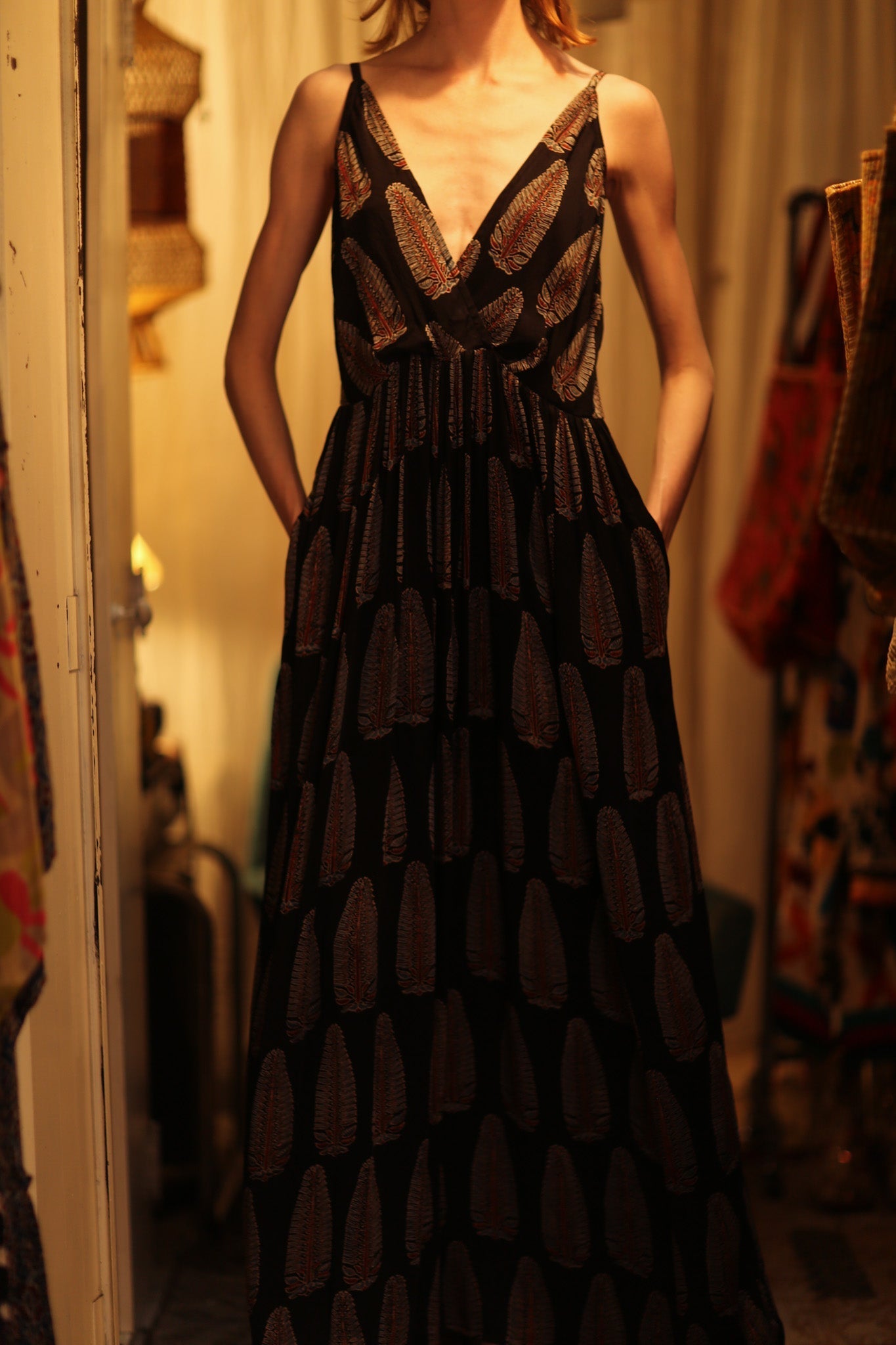 LILY SILK DRESS BLACK FEATHER - MOMO STUDIO BERLIN - Berlin Concept Store - sustainable & ethical fashion