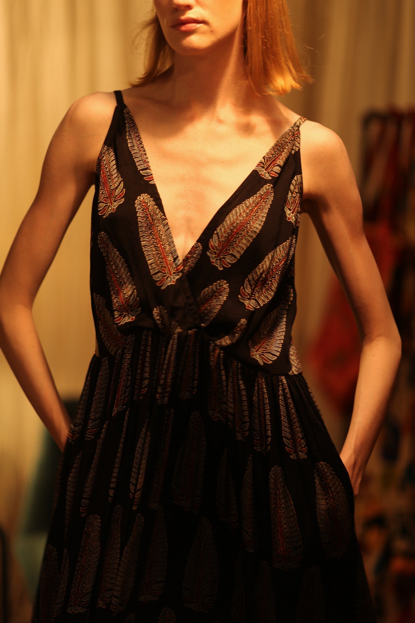 LILY SILK DRESS BLACK FEATHER - MOMO STUDIO BERLIN - Berlin Concept Store - sustainable & ethical fashion