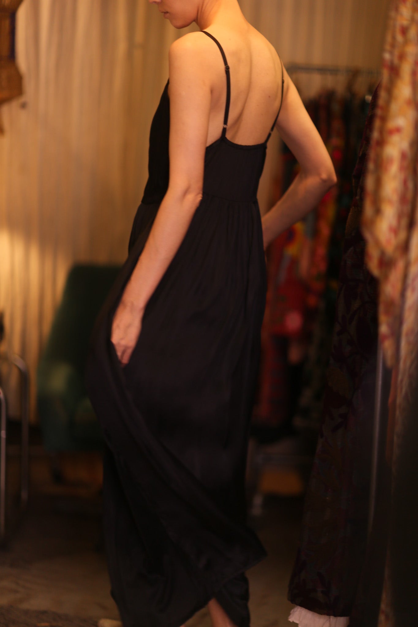 LILY SILK DRESS SOLID BLACK - MOMO STUDIO BERLIN - Berlin Concept Store - sustainable & ethical fashion