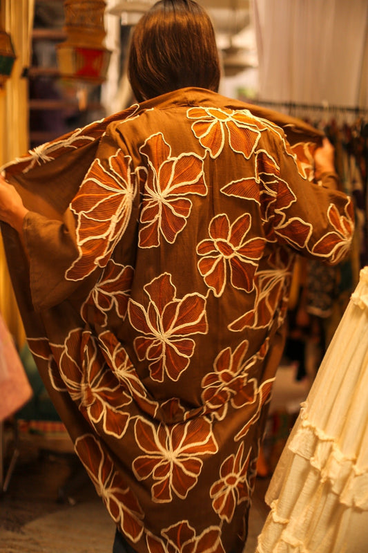 LINEN EMBROIDERED KIMONO MARIETTA - MOMO STUDIO BERLIN - Berlin Concept Store - sustainable & ethical fashion