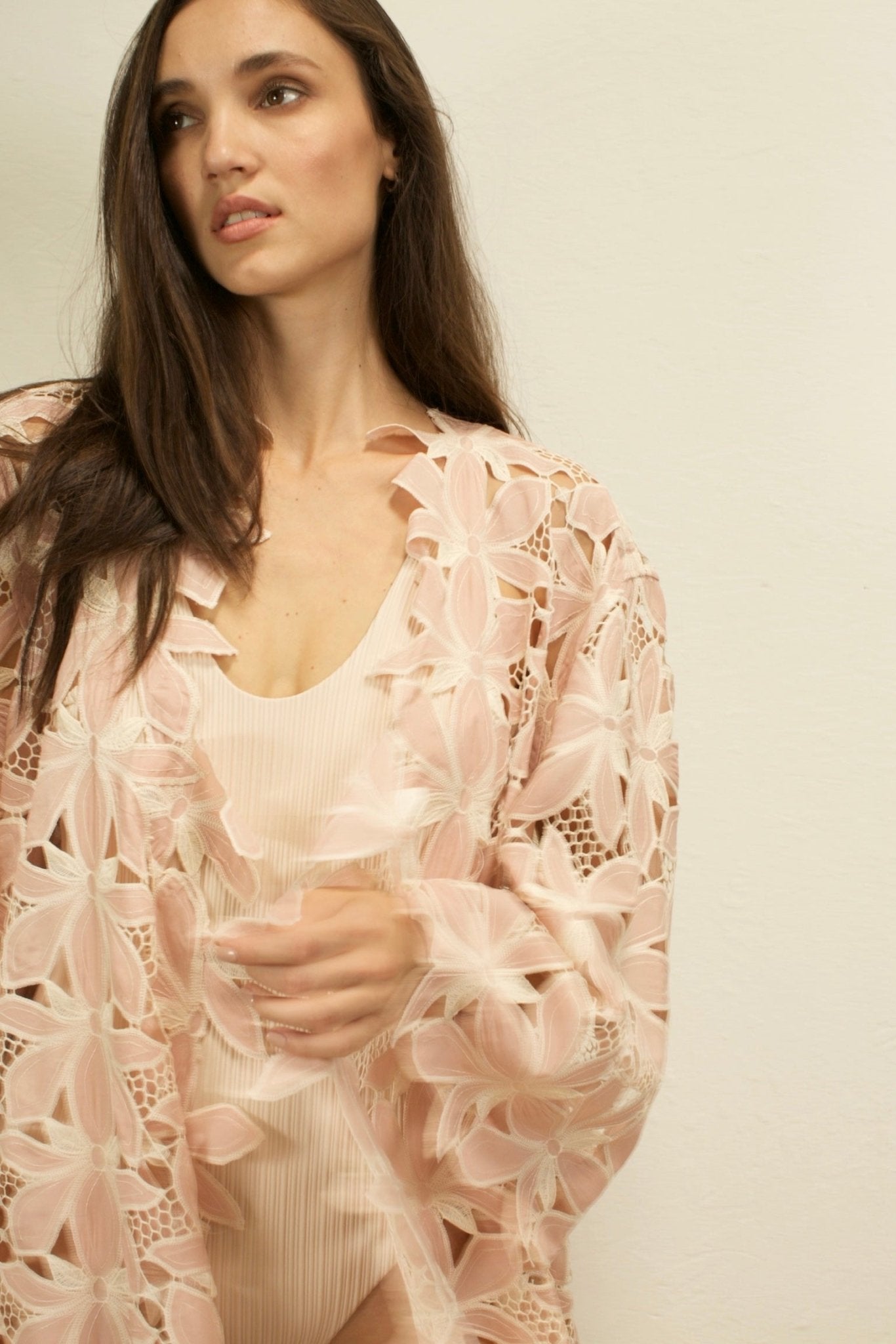 LITTLE PINK FLOWER COTTON LACE KIMONO - MOMO STUDIO BERLIN - Berlin Concept Store - sustainable & ethical fashion