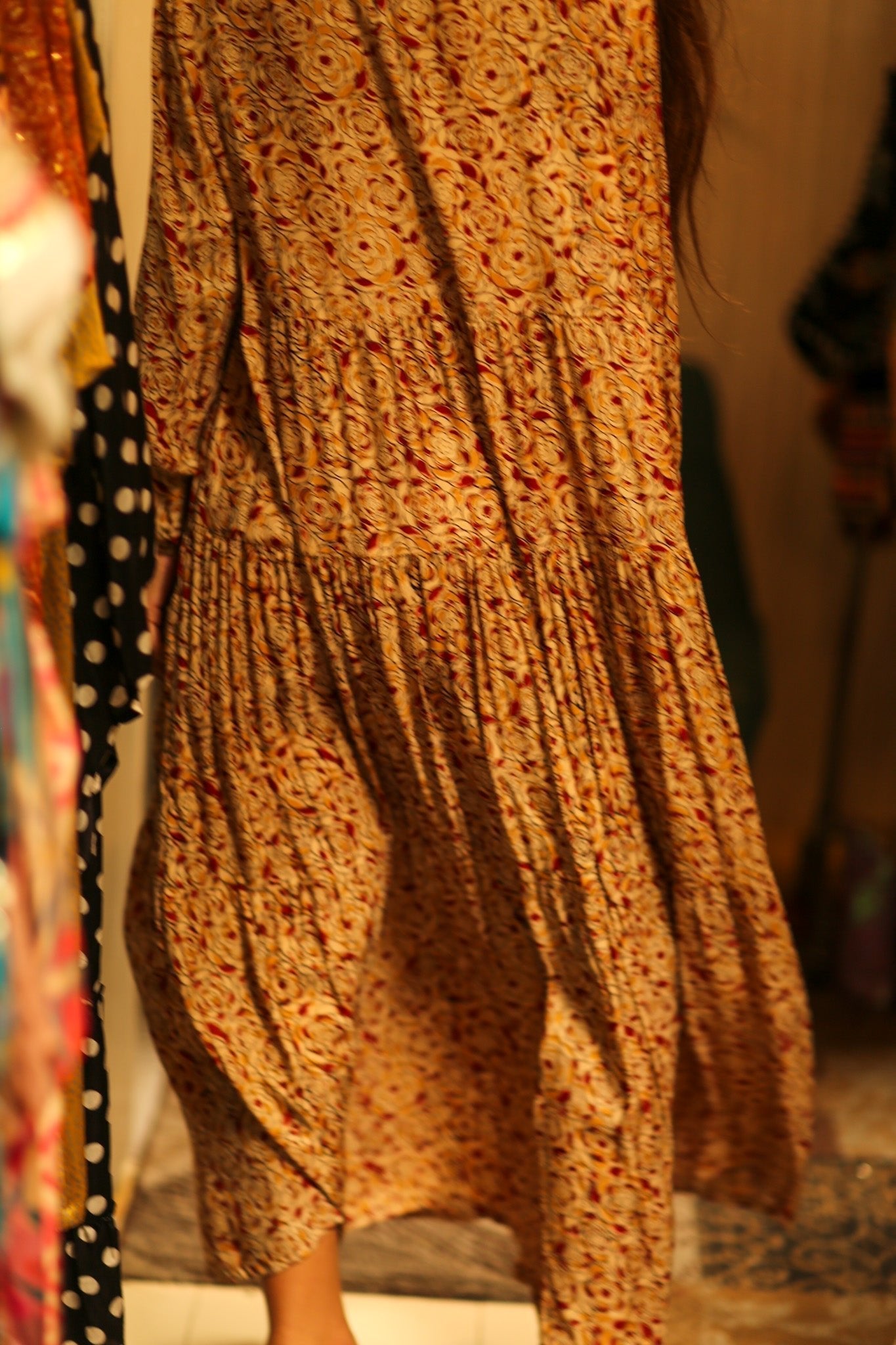 LOA SILK BUTTONED DRESS FLORAL RED - MOMO STUDIO BERLIN - Berlin Concept Store - sustainable & ethical fashion