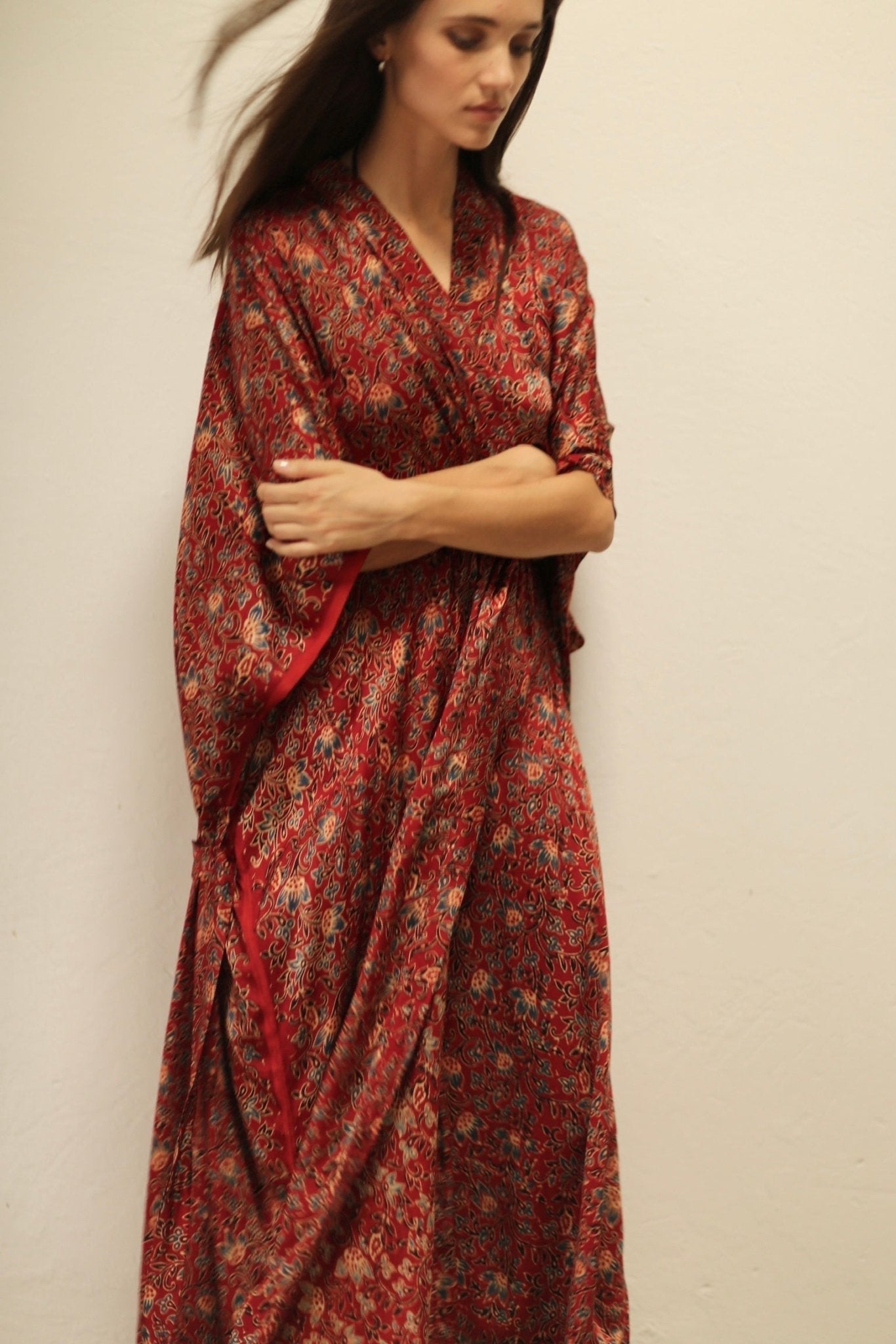 MONUS FLOWER MODAL SILK KIMONO - MOMO STUDIO BERLIN - Berlin Concept Store - sustainable & ethical fashion