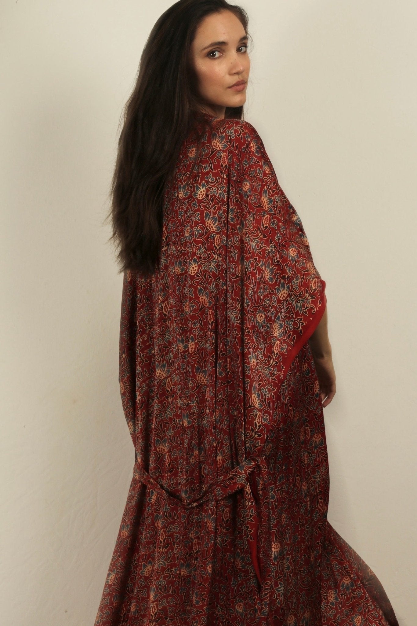 MONUS FLOWER MODAL SILK KIMONO - MOMO STUDIO BERLIN - Berlin Concept Store - sustainable & ethical fashion