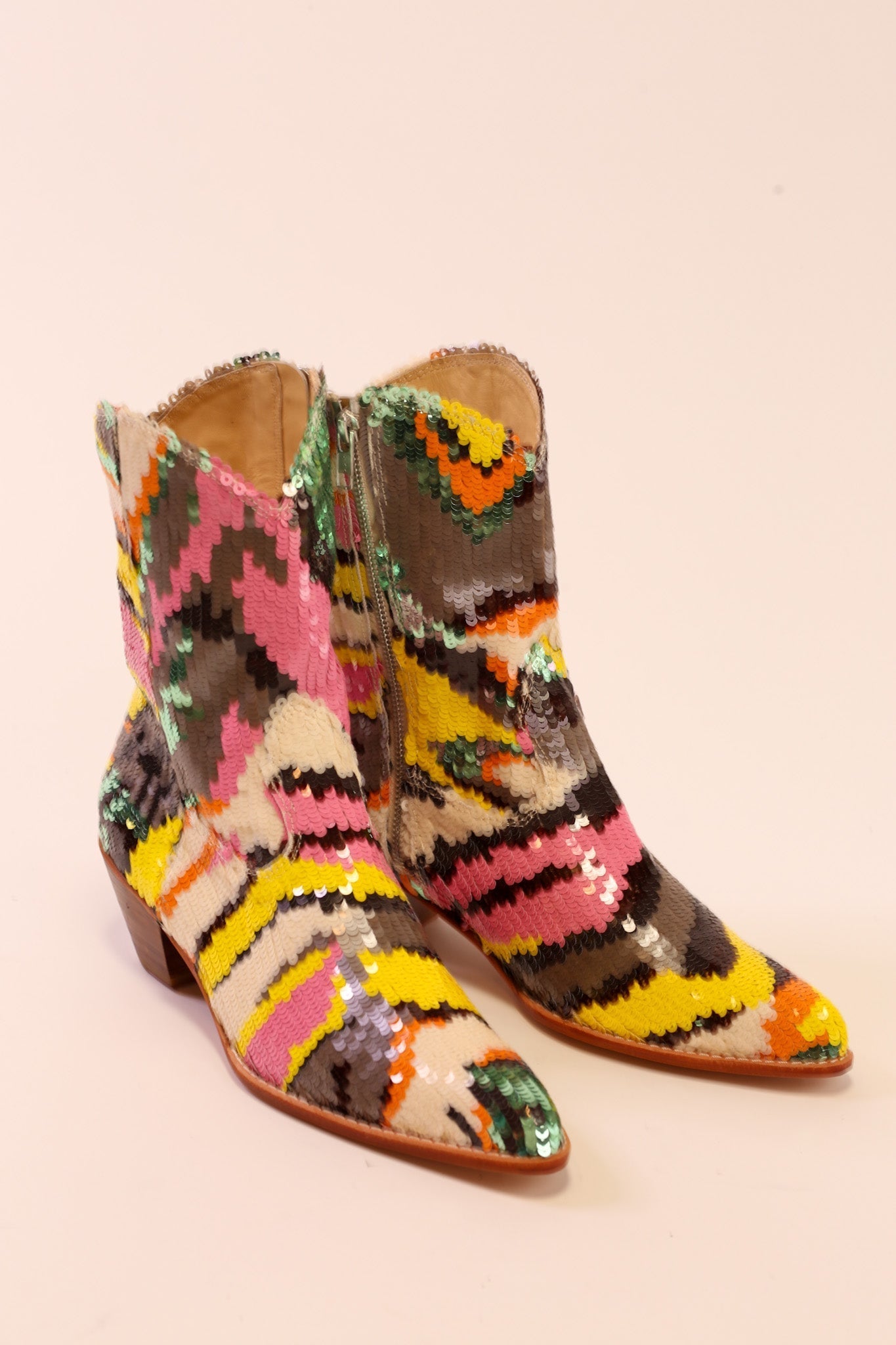 MULTI MIX SEQUIN EMBROIDERED BOOTS CHACHA - MOMO STUDIO BERLIN - Berlin Concept Store - sustainable & ethical fashion