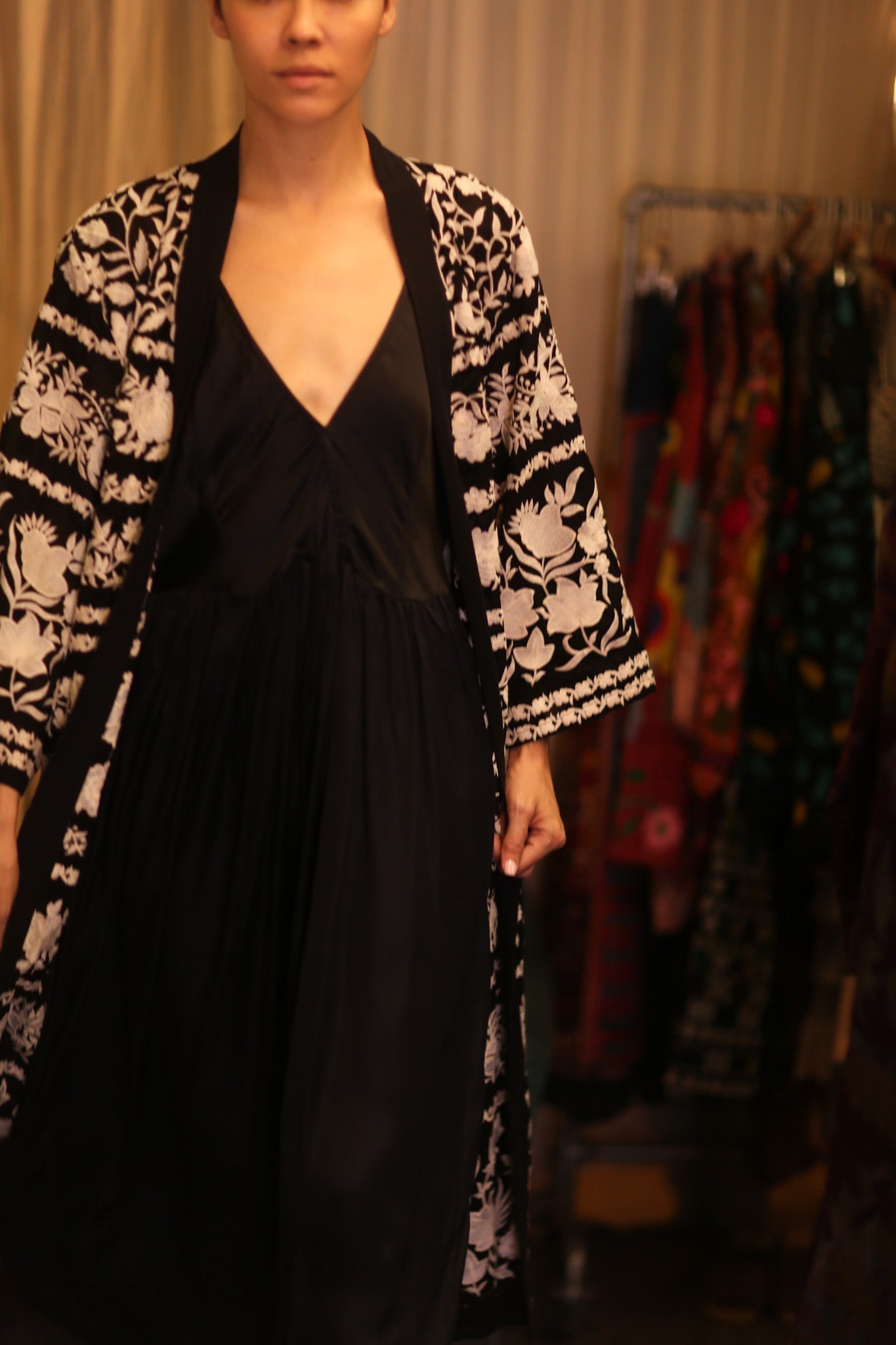 OLA EMBROIDERED SILK LONG KIMONO - MOMO STUDIO BERLIN - Berlin Concept Store - sustainable & ethical fashion