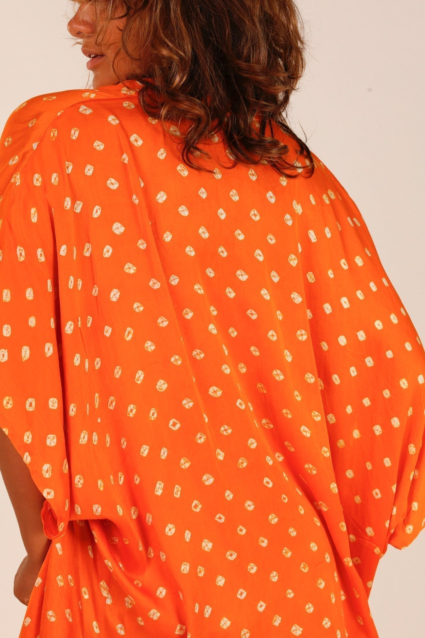 ORANGE POLKA DOT SILK KIMONO - MOMO STUDIO BERLIN - Berlin Concept Store - sustainable & ethical fashion