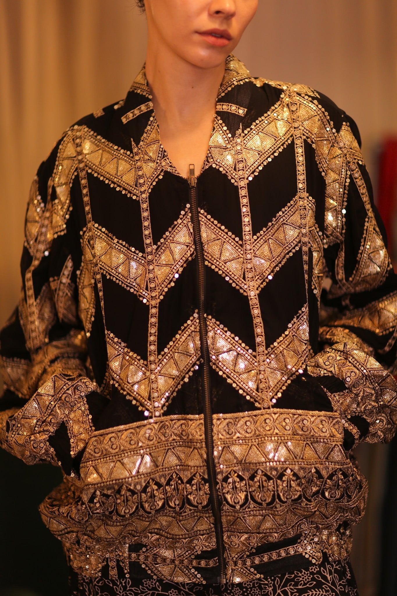 OVERSIZED EMBROIDERED SILK BOMBER JACKET WONMIN - MOMO STUDIO BERLIN - Berlin Concept Store - sustainable & ethical fashion