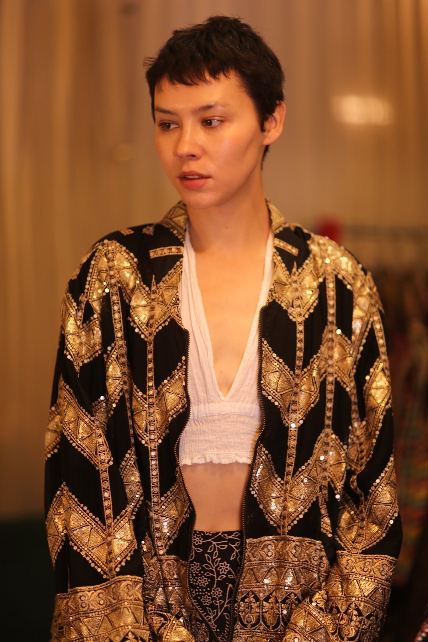 OVERSIZED EMBROIDERED SILK BOMBER JACKET WONMIN - MOMO STUDIO BERLIN - Berlin Concept Store - sustainable & ethical fashion