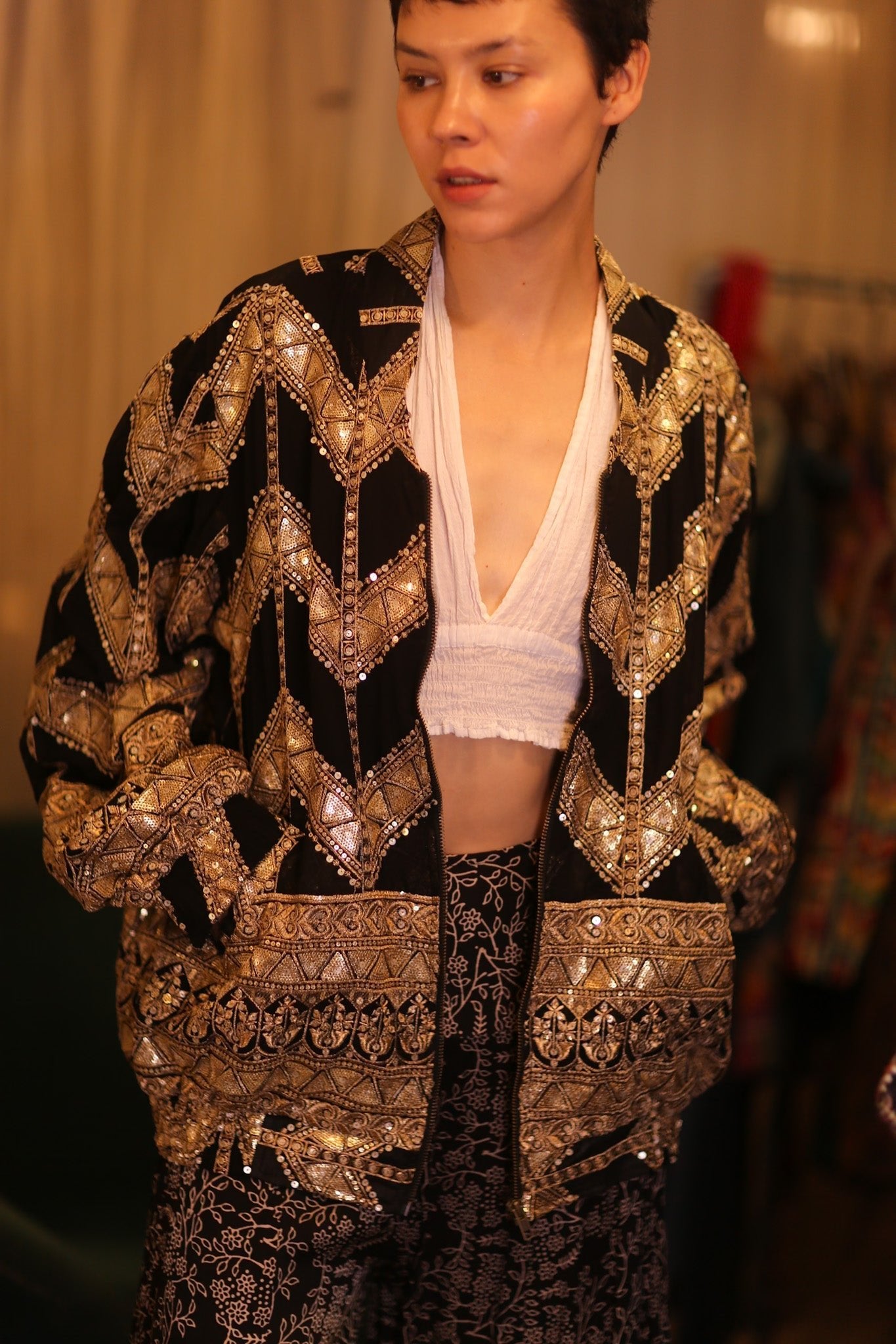 OVERSIZED EMBROIDERED SILK BOMBER JACKET WONMIN - MOMO STUDIO BERLIN - Berlin Concept Store - sustainable & ethical fashion
