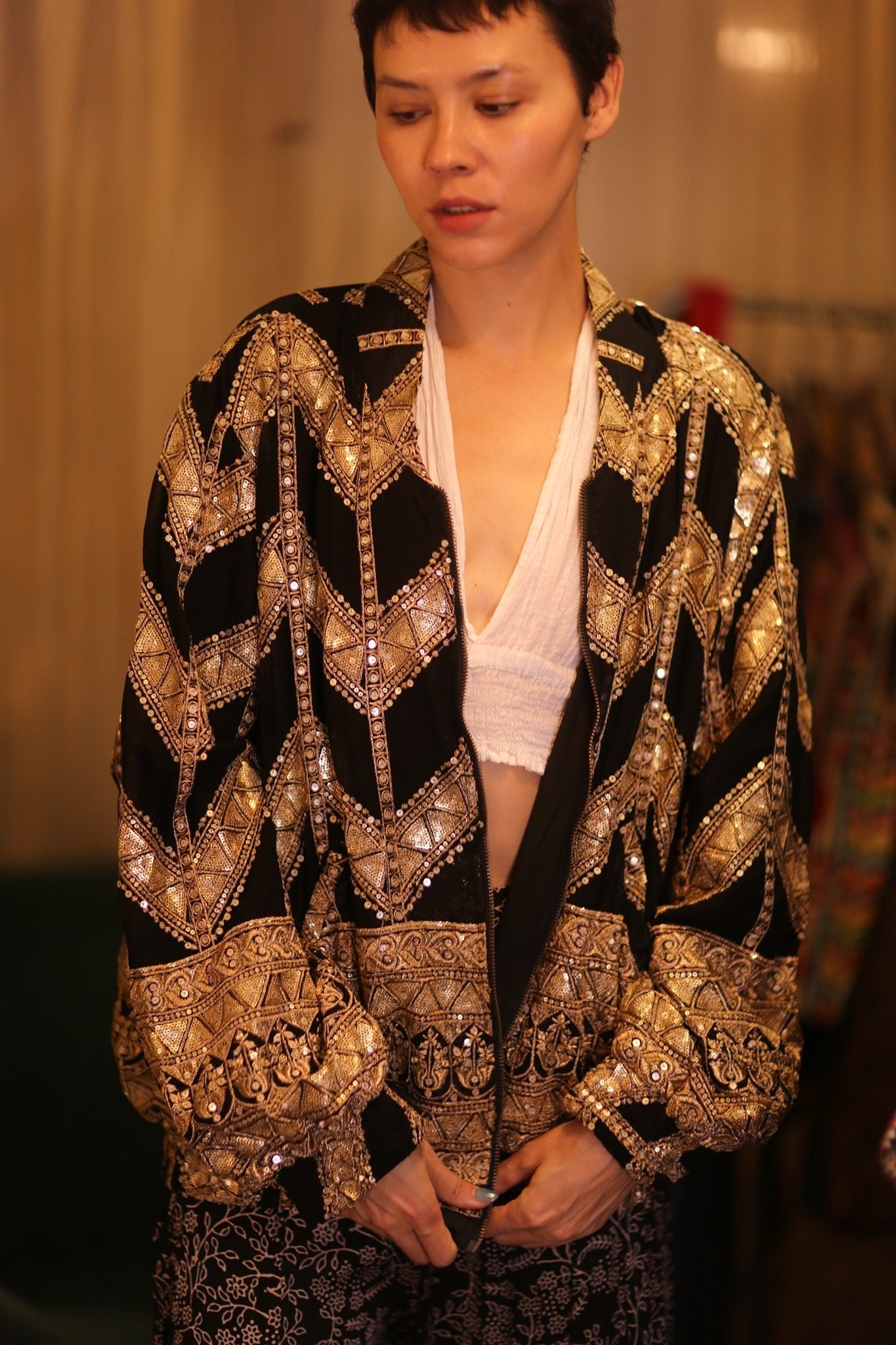OVERSIZED EMBROIDERED SILK BOMBER JACKET WONMIN - MOMO STUDIO BERLIN - Berlin Concept Store - sustainable & ethical fashion