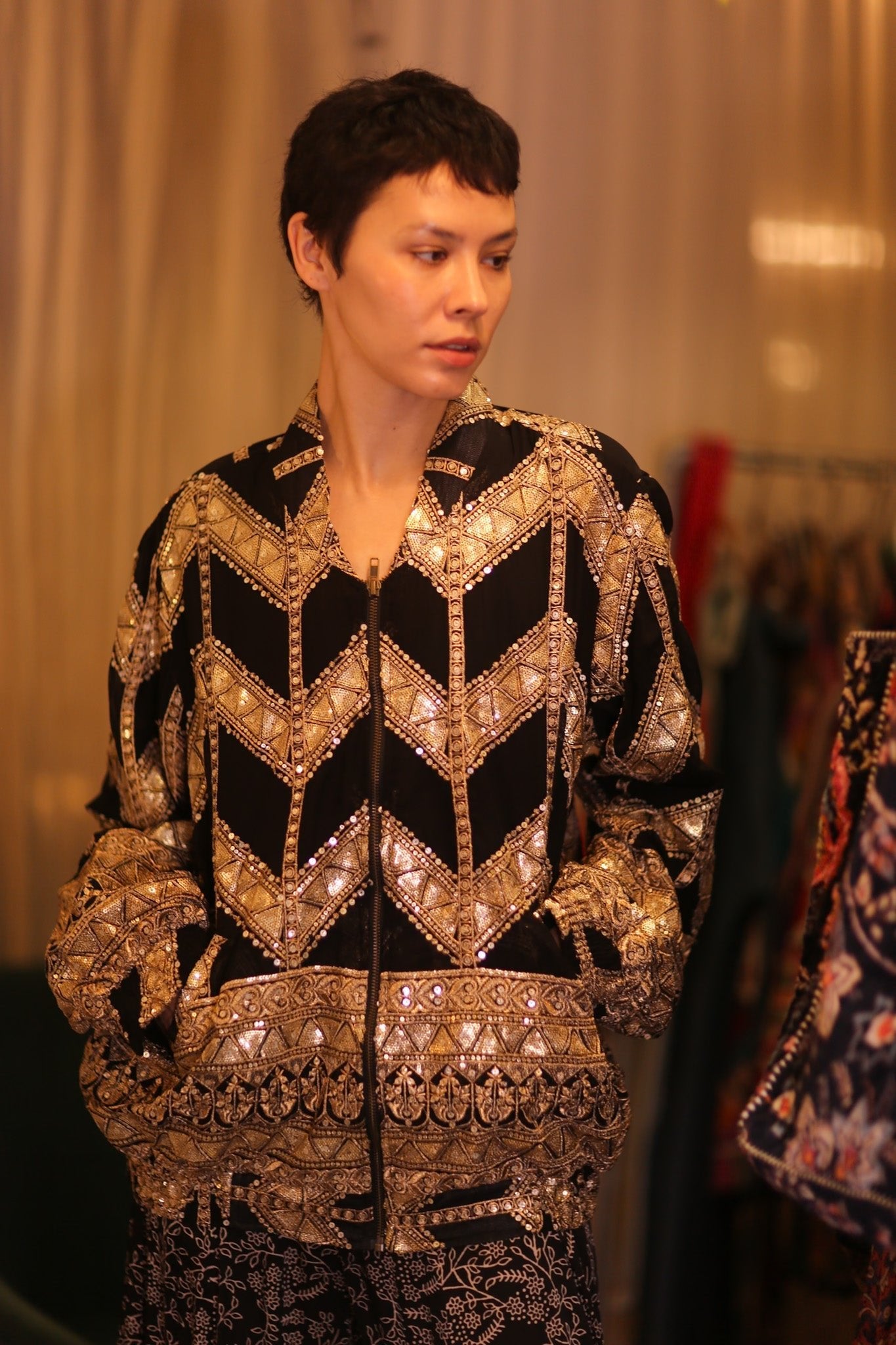 OVERSIZED EMBROIDERED SILK BOMBER JACKET WONMIN - MOMO STUDIO BERLIN - Berlin Concept Store - sustainable & ethical fashion