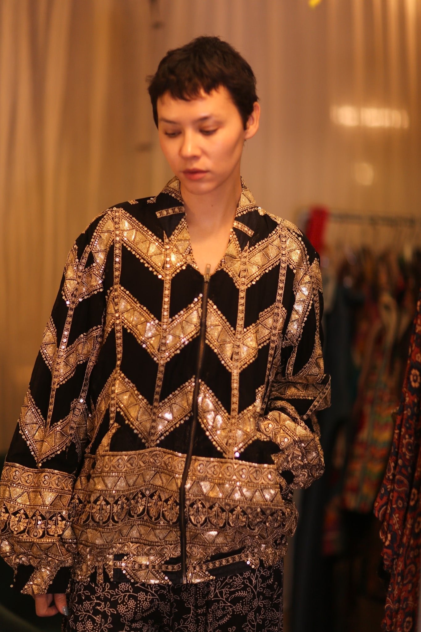 OVERSIZED EMBROIDERED SILK BOMBER JACKET WONMIN - MOMO STUDIO BERLIN - Berlin Concept Store - sustainable & ethical fashion