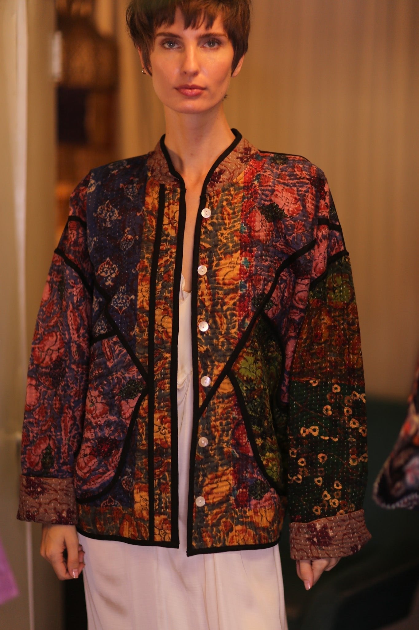 PATCHWORK KANTHA JACKET LIEBLINGS - MOMO STUDIO BERLIN - Berlin Concept Store - sustainable & ethical fashion