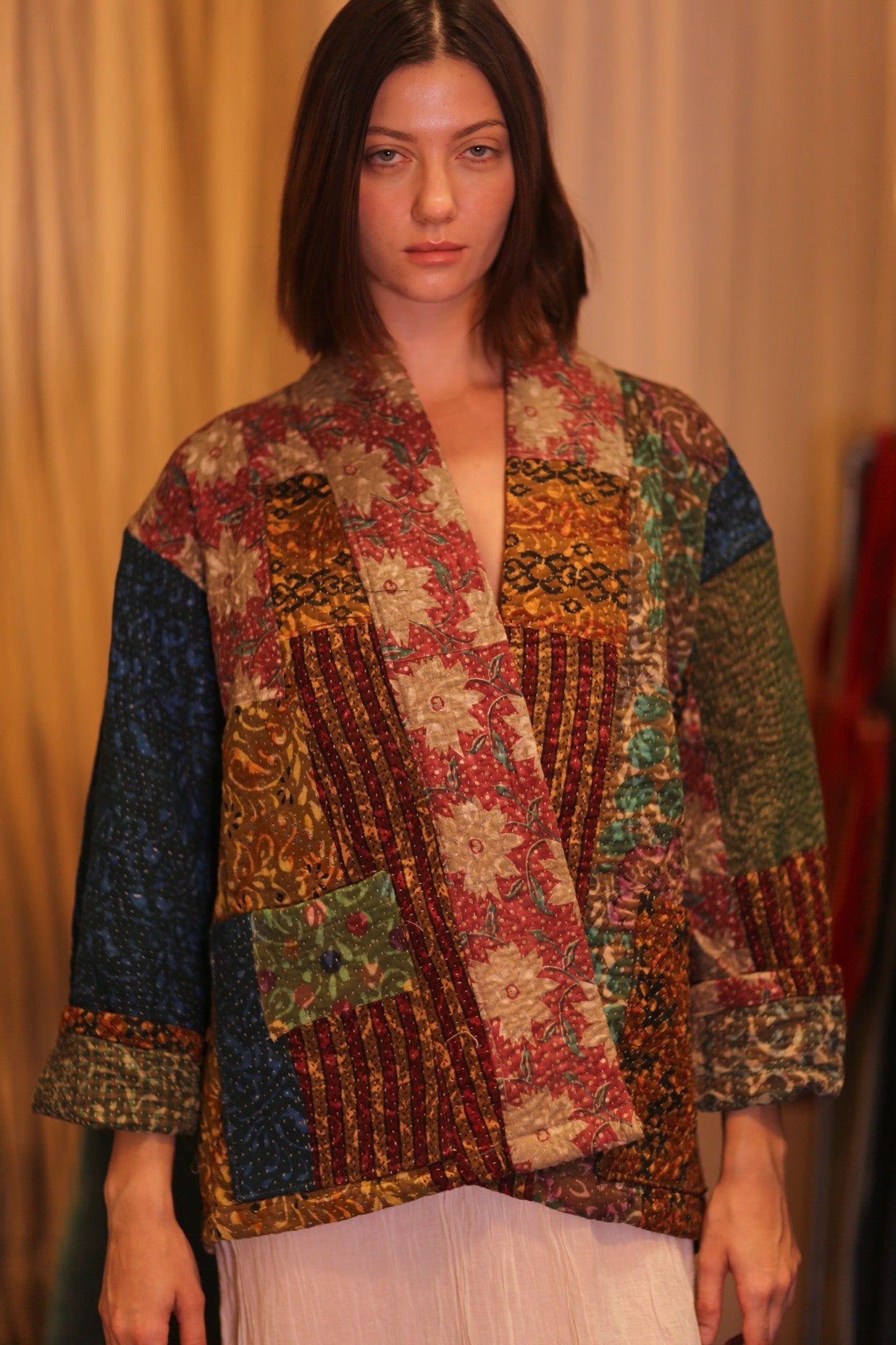 PATCHWORK PATTERN KANTHA SHORT KIMONO SAUNGOU - MOMO STUDIO BERLIN - Berlin Concept Store - sustainable & ethical fashion
